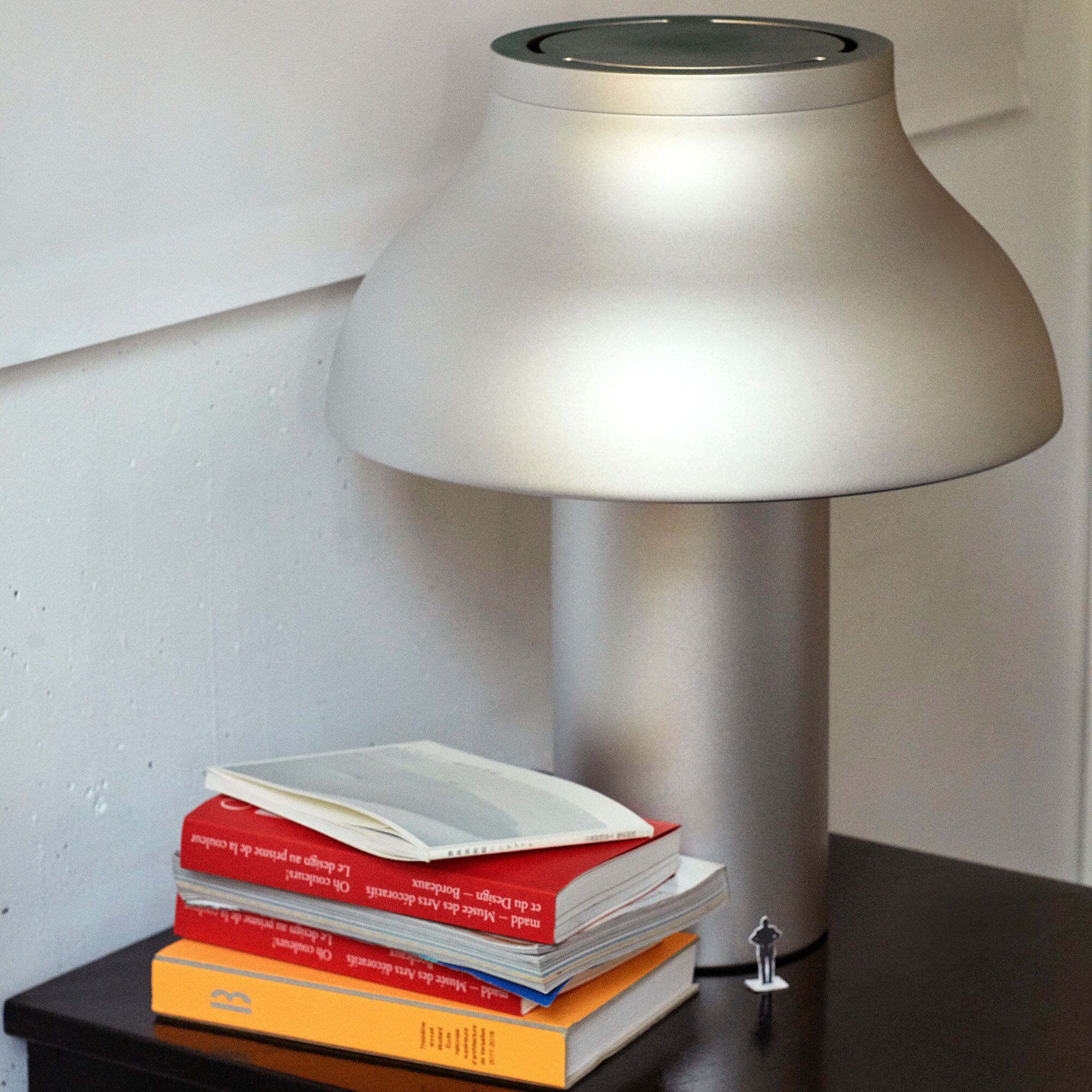 PC Table Lamp L