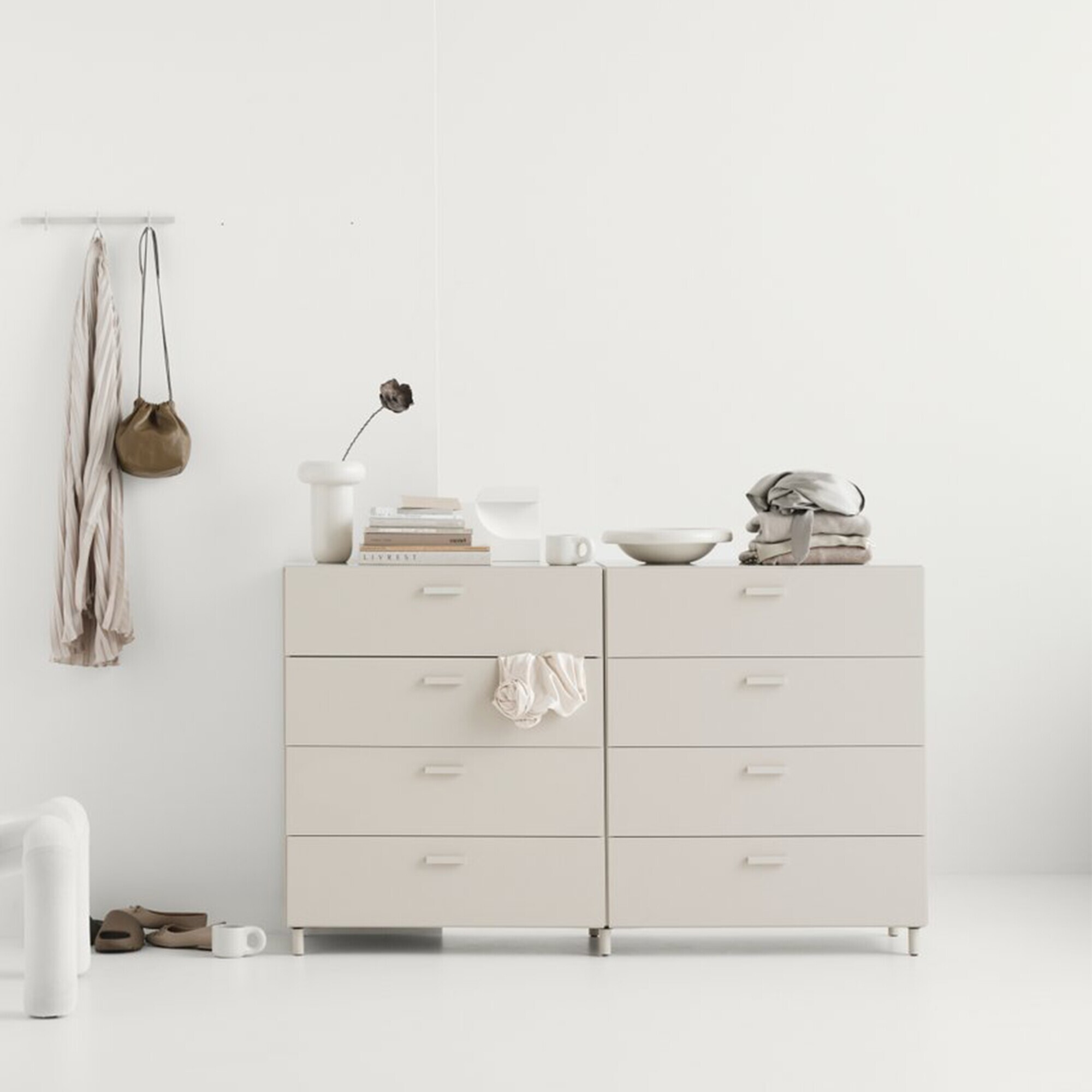 Relief Chest of Drawers Wide with Legs 2x82x92.2cm