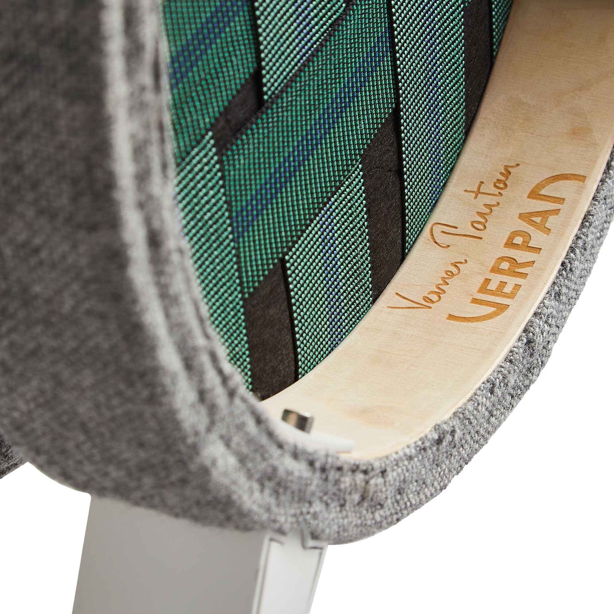 Series 430 Chair White Base