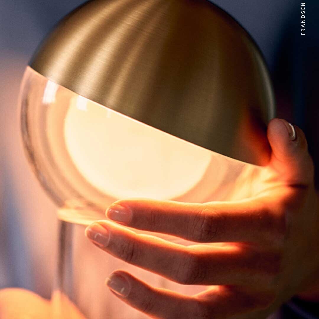 Pila Portable LED Lamp with Battery