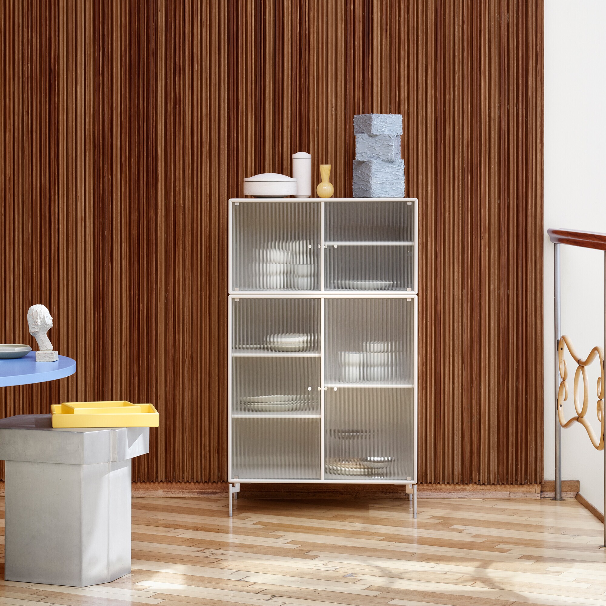 Ripple III Glass Cabinet