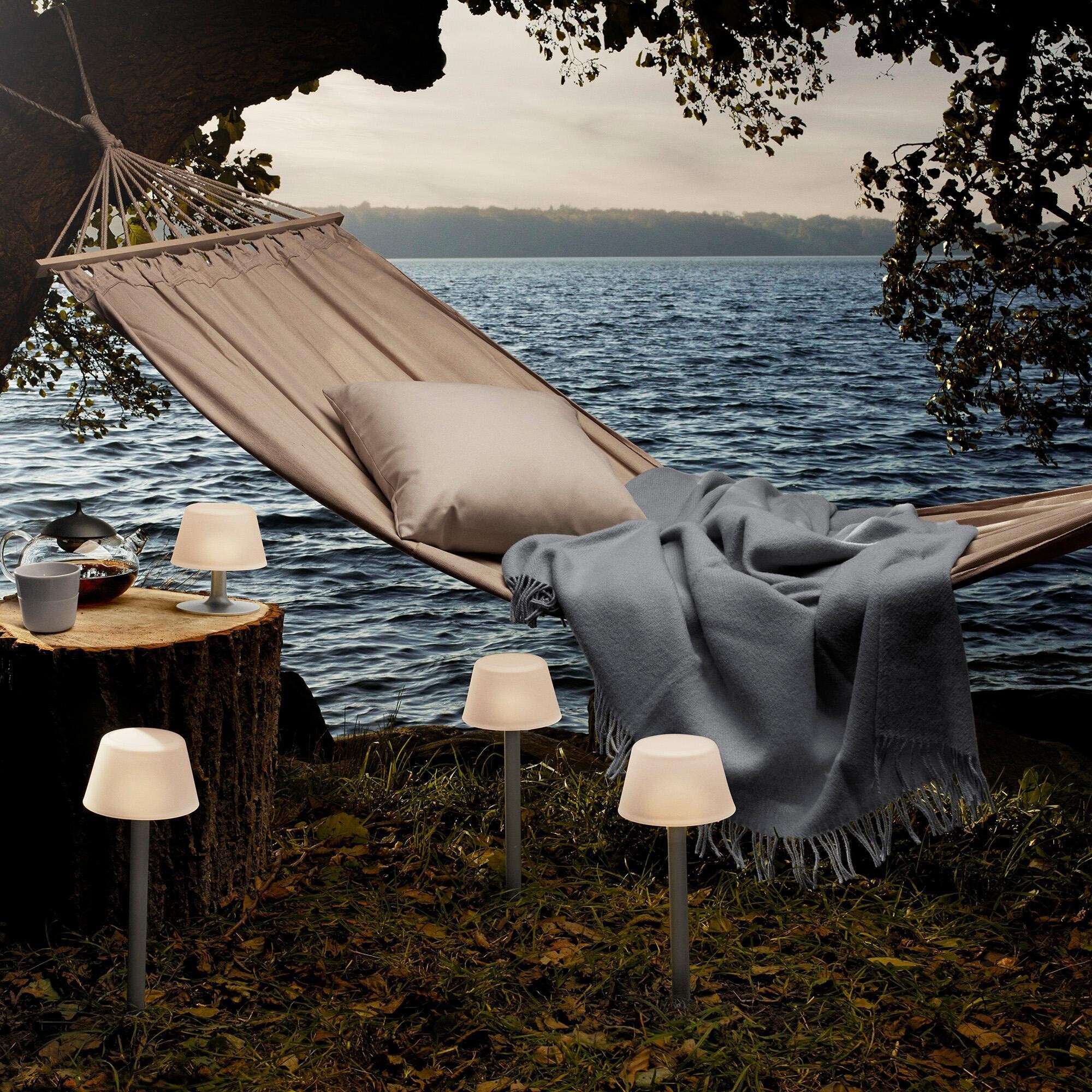 SunLight Solar Table Lamp