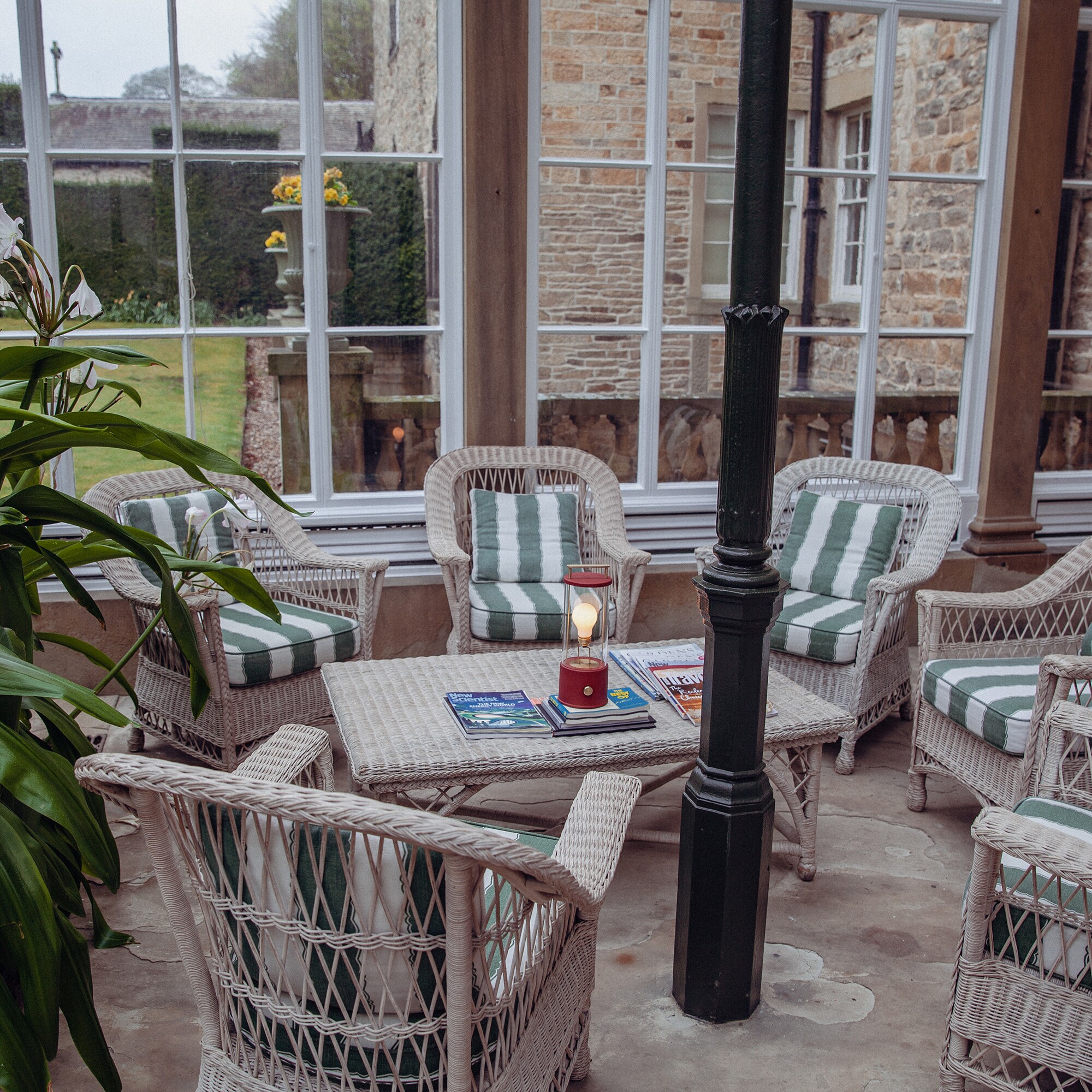 The Muse LED Lamp with Battery