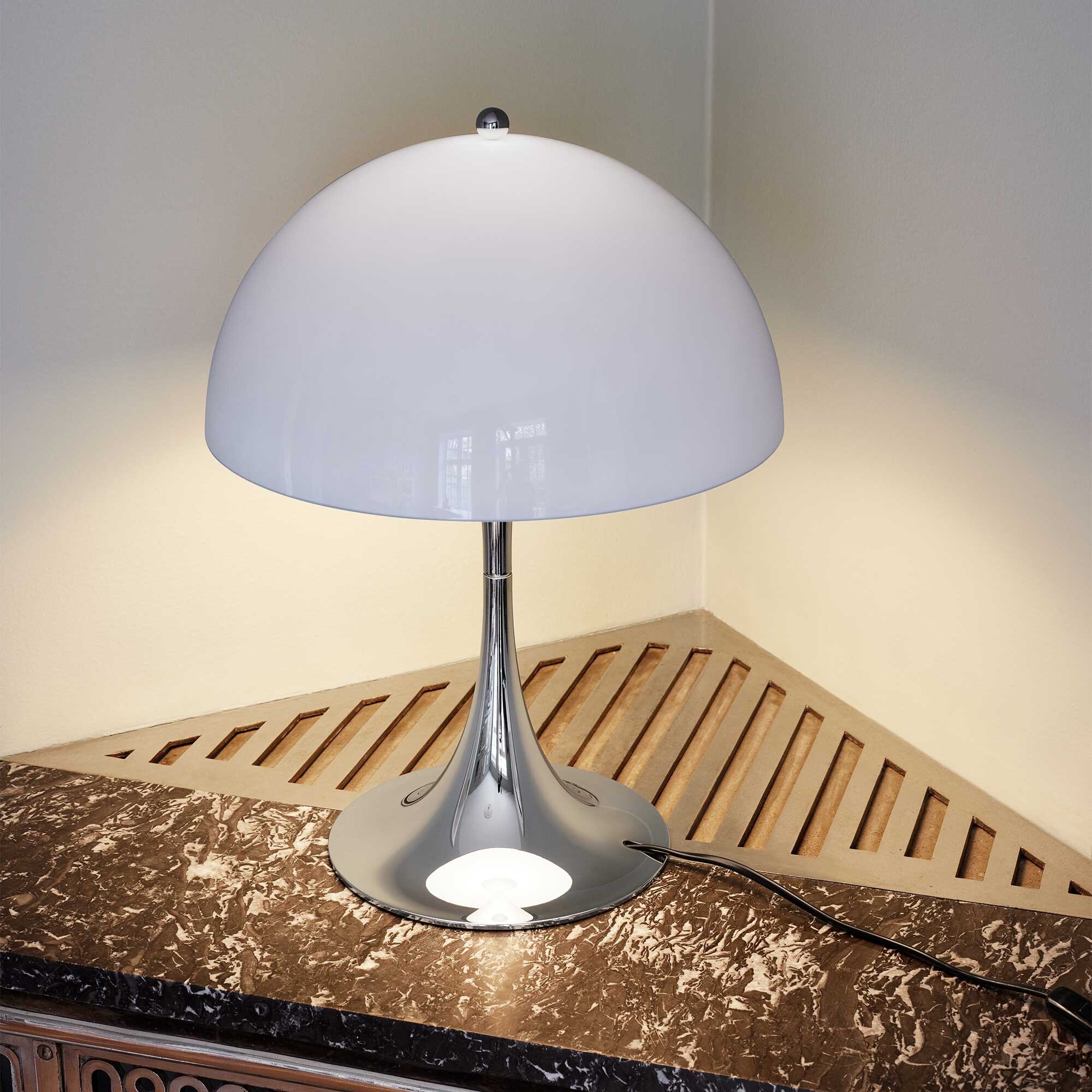 Panthella 320 Table Lamp