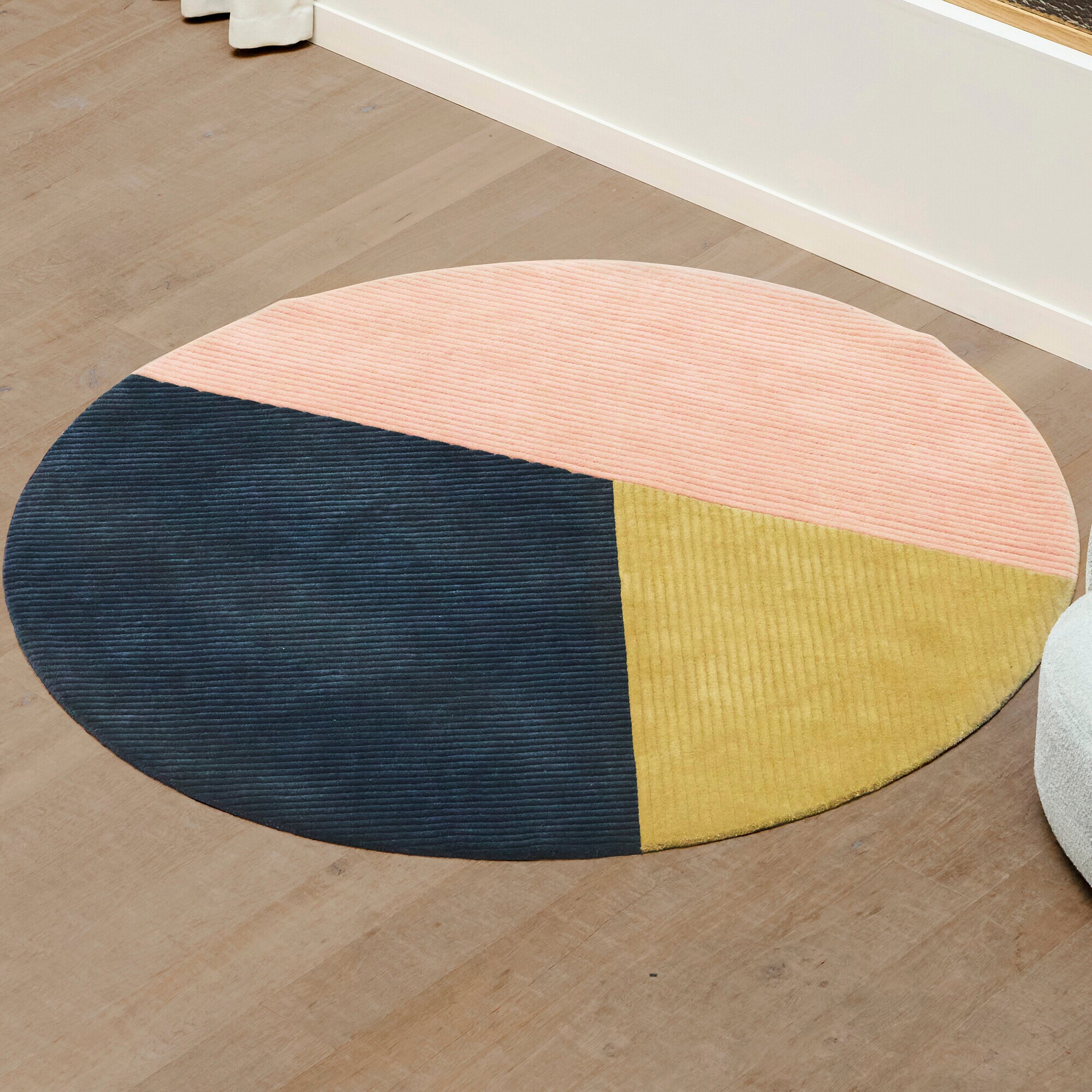 Row New Zealand Wool Rug Circular Ø200cm