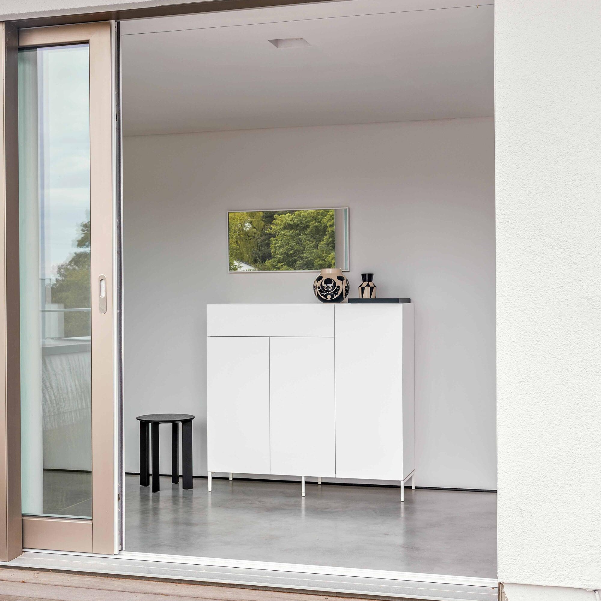 Urban 1074 Chest With Shoe Shelf