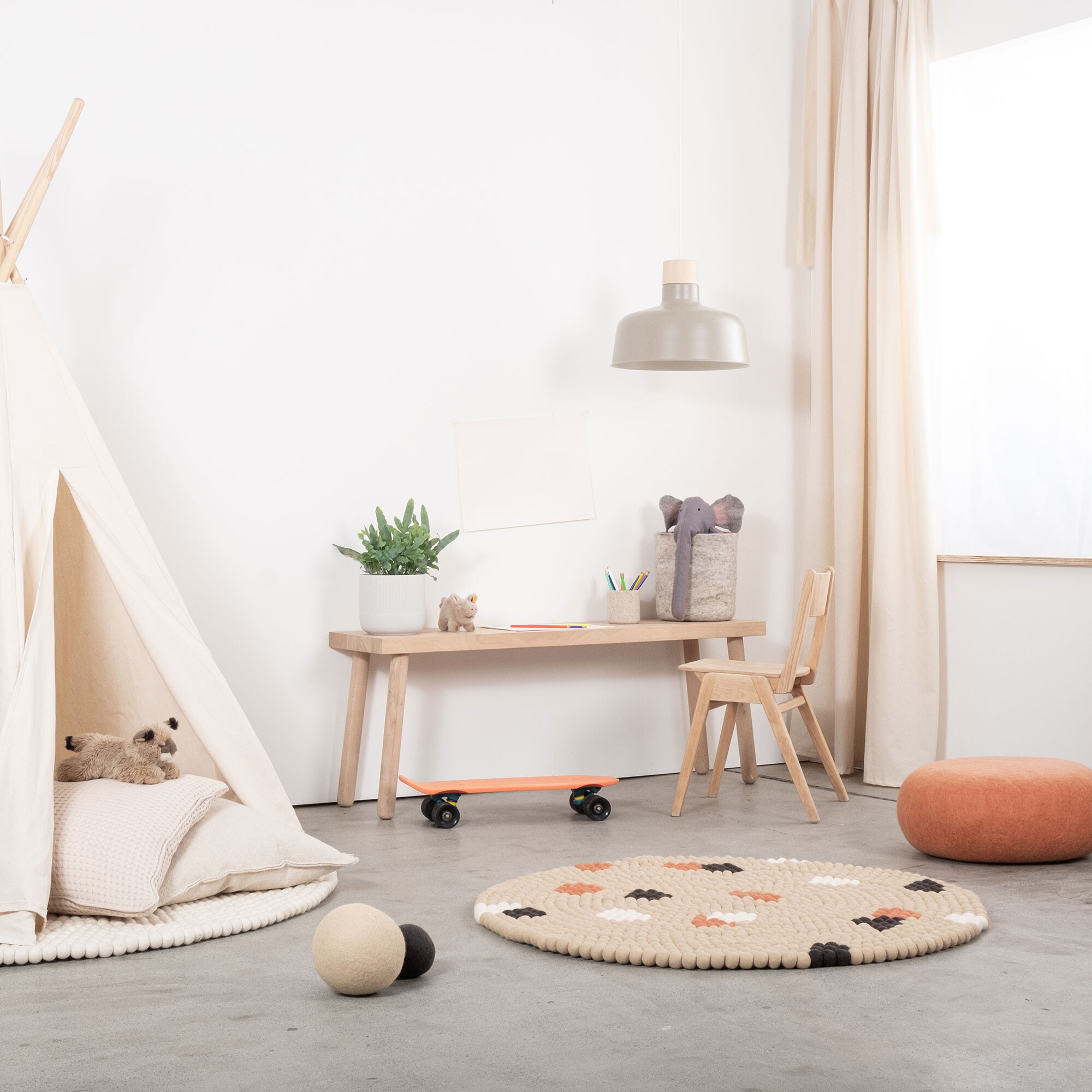 Terra Ocean Felt Ball Rug