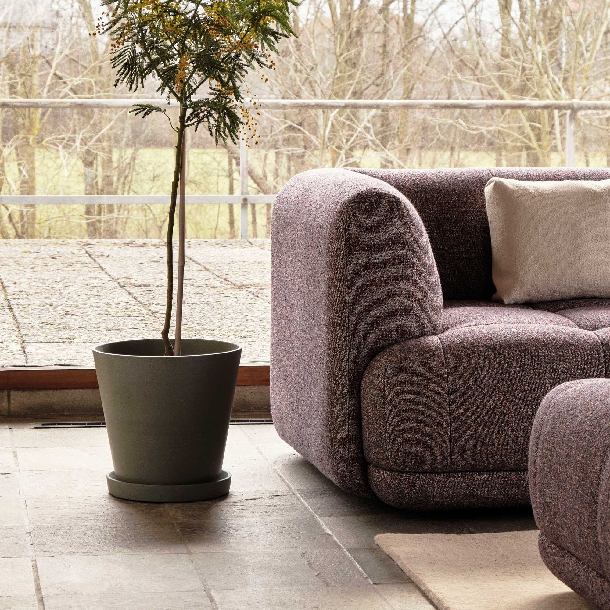 Quilton 3 Seater Sofa 248x109x72cm