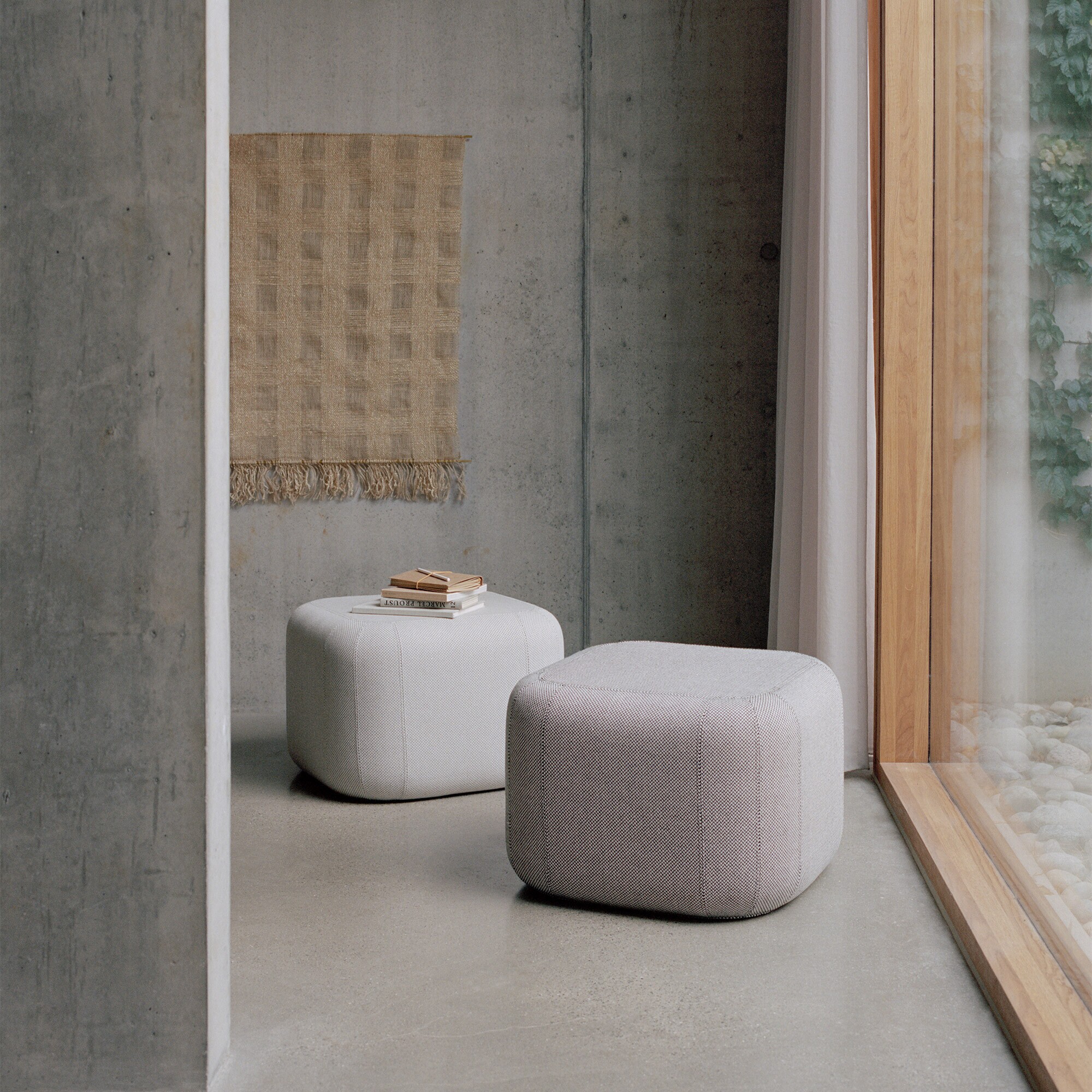 Quadro Stool/Side Table