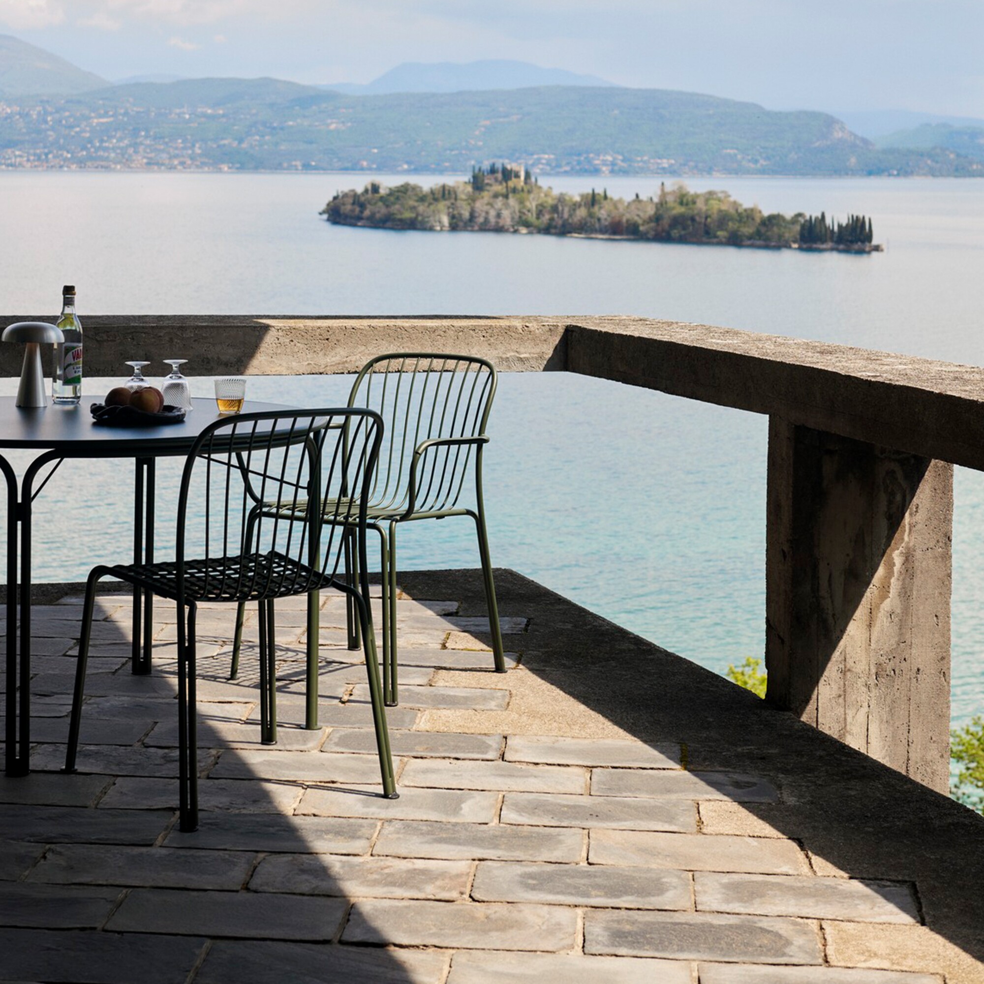 Thorvald SC95 Outdoor Armchair