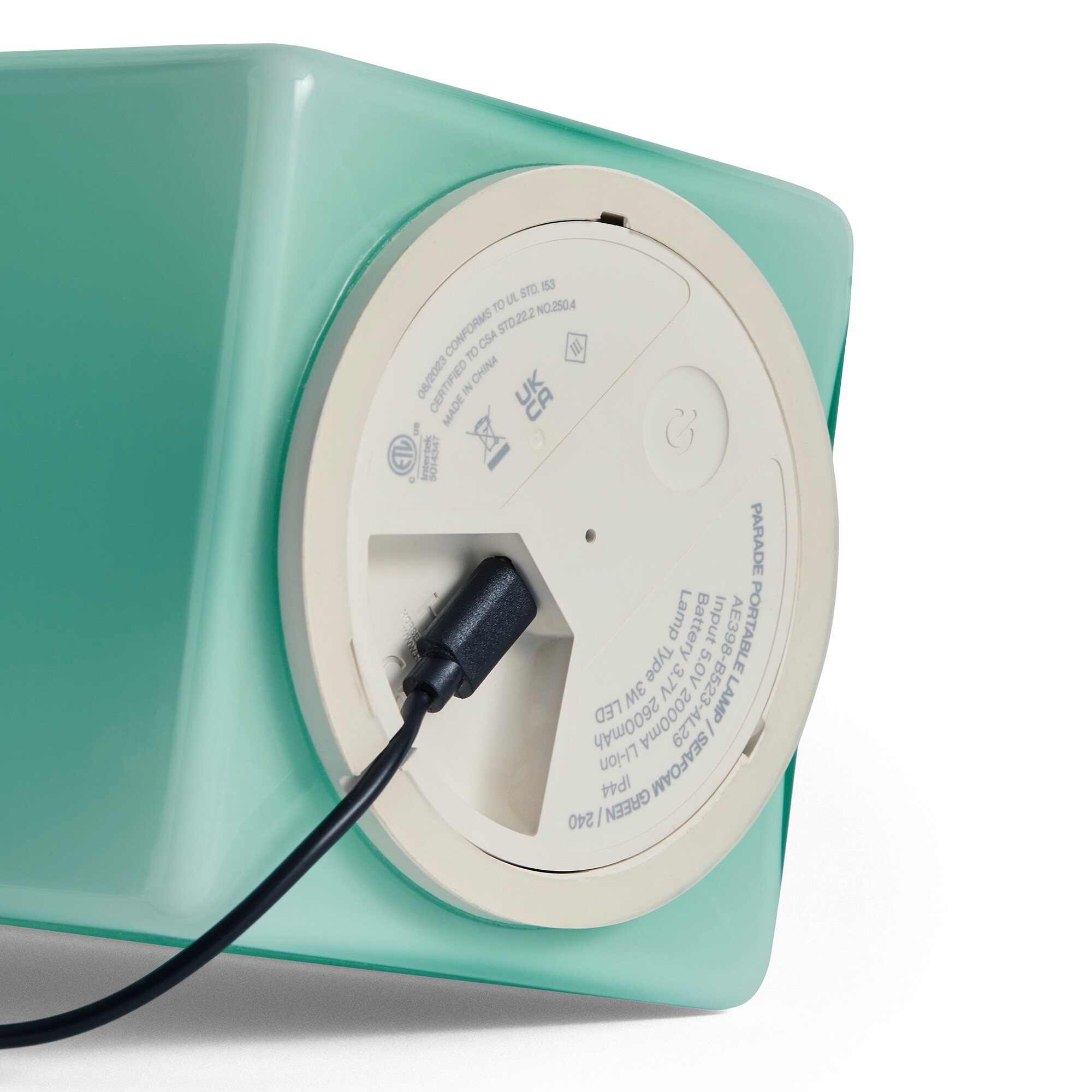 Parade Portable 240 Lamp with Battery