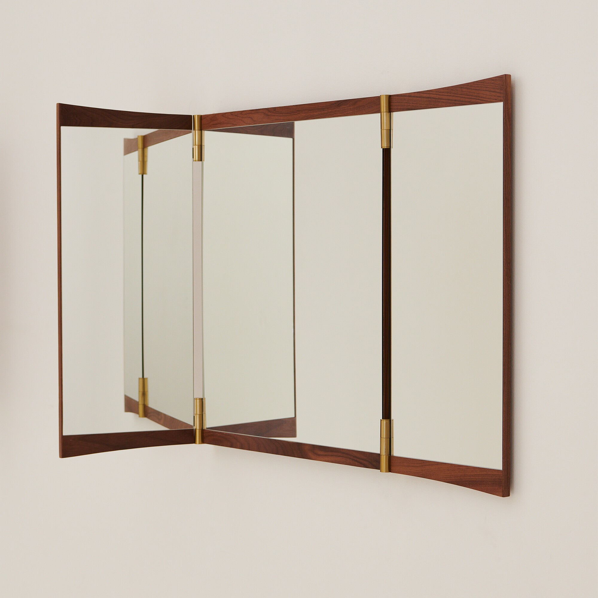 Vanity 3 Wall Mirror