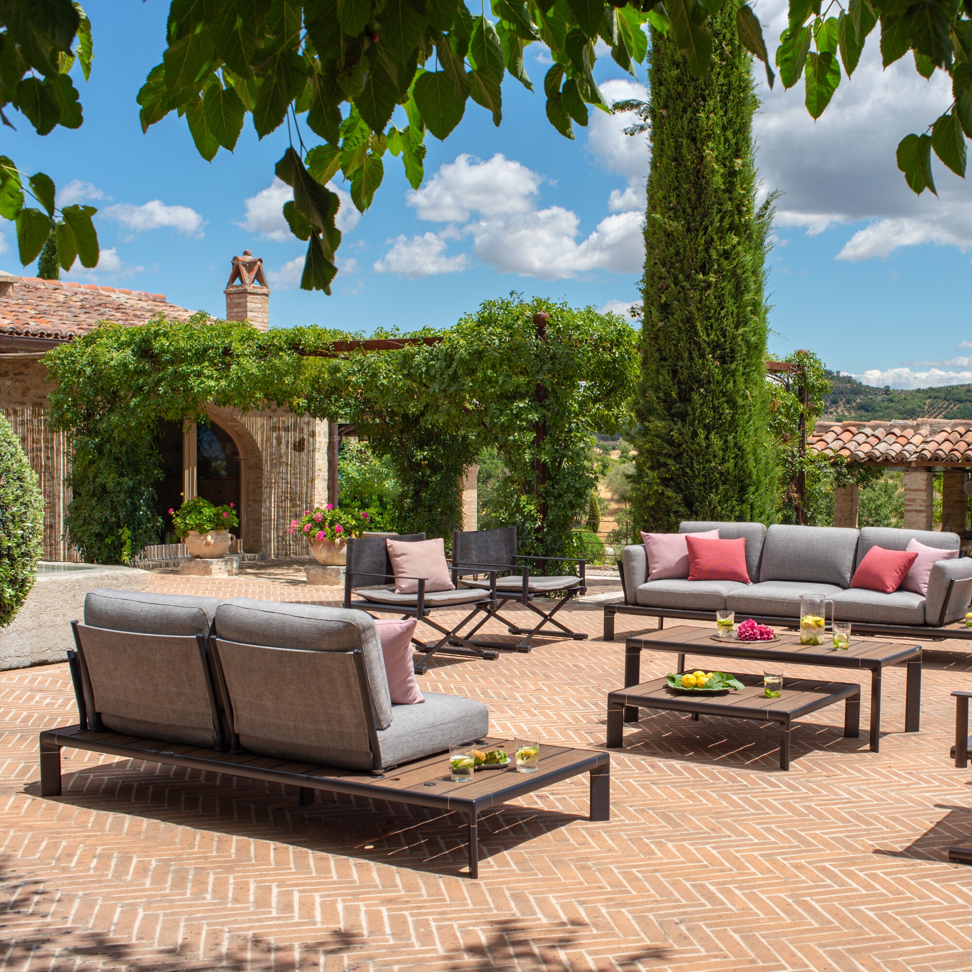 Terra Director's Lounge Chair Foldable