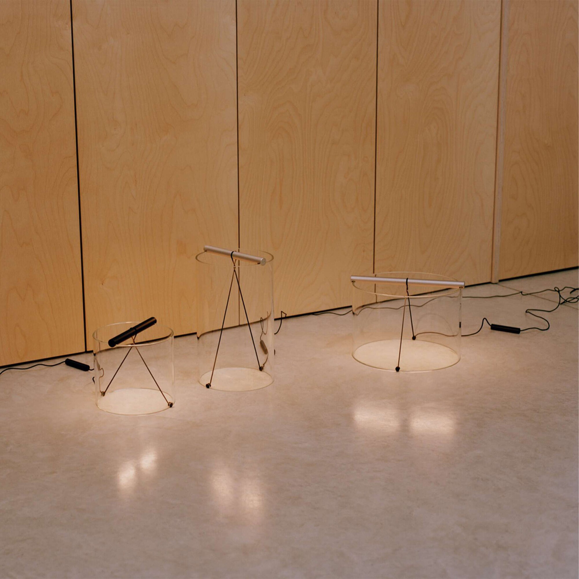 To-Tie T3 LED Table Lamp