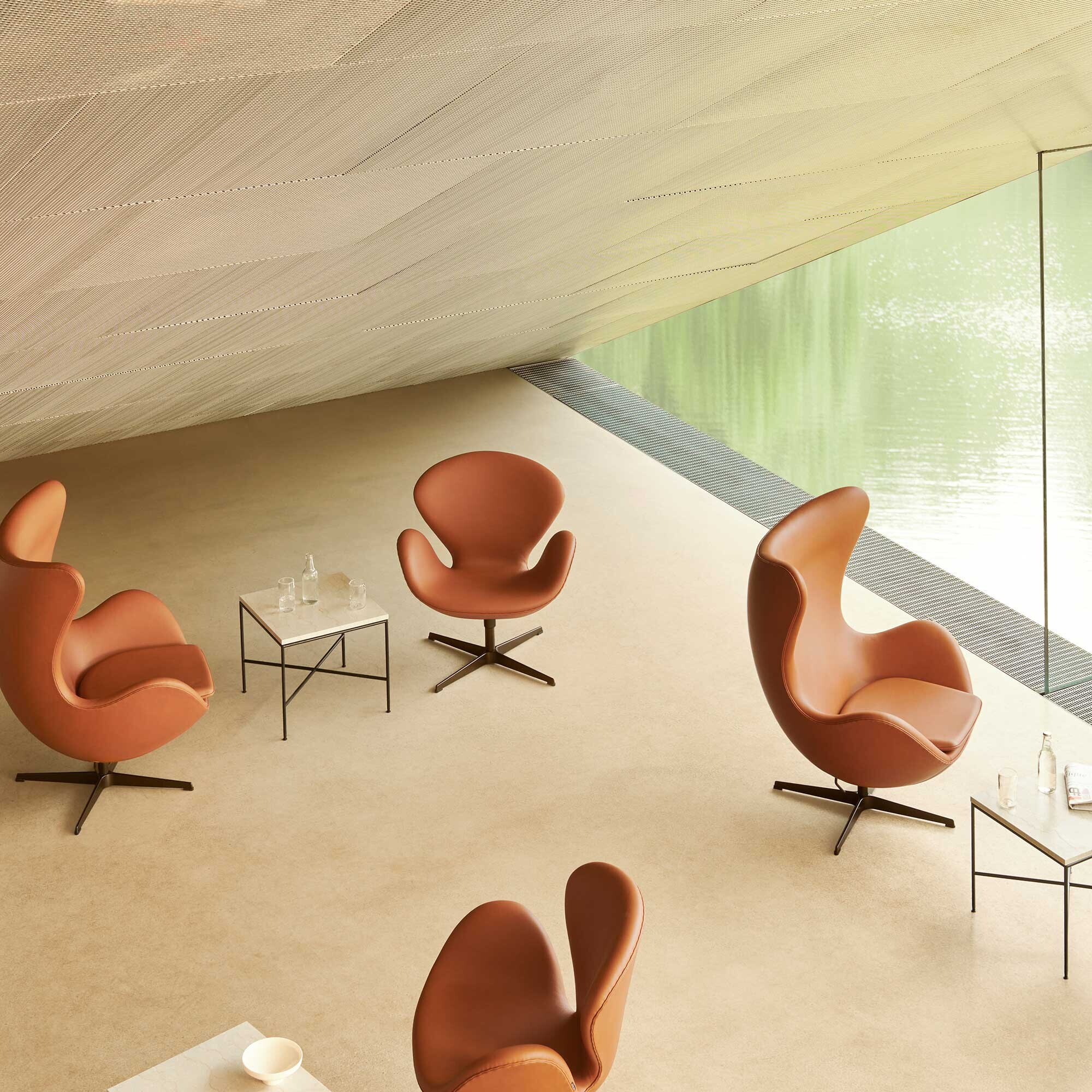 Swan™ Chair Leather Brown Bronze Base