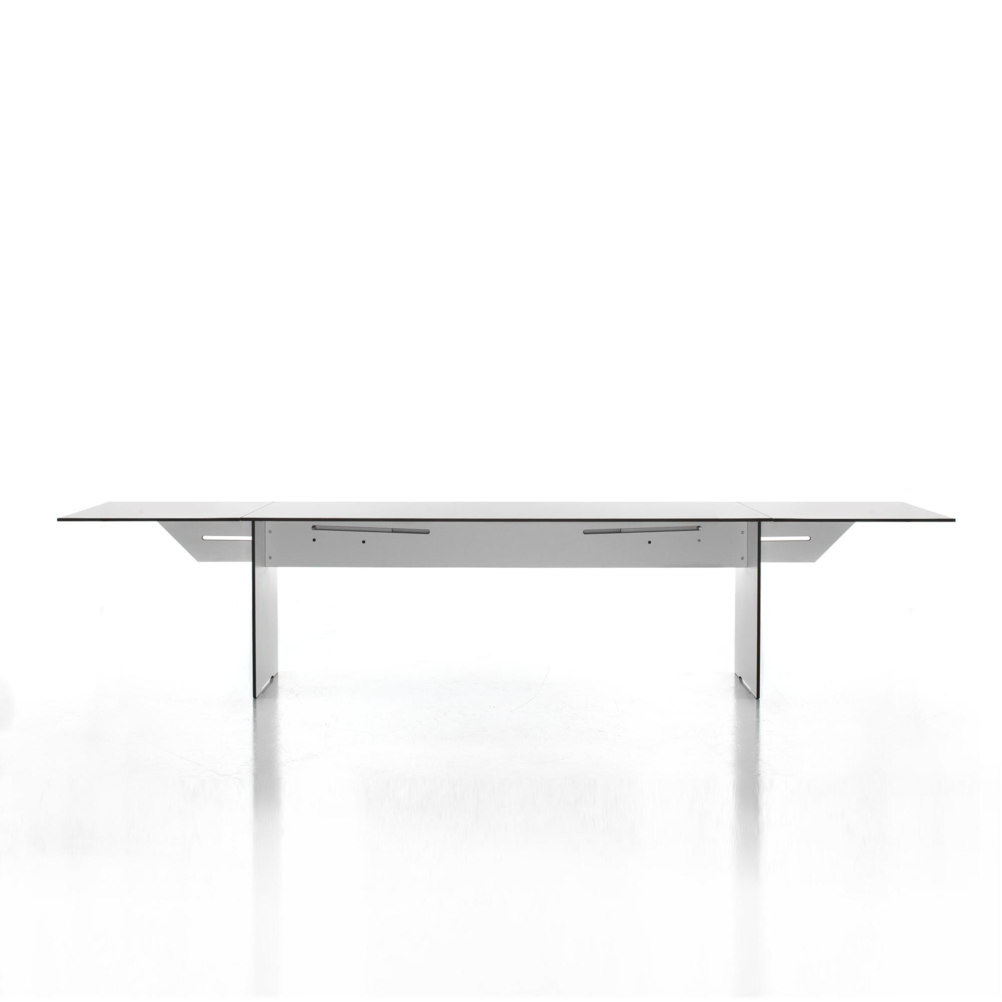 Riva Table Foldable