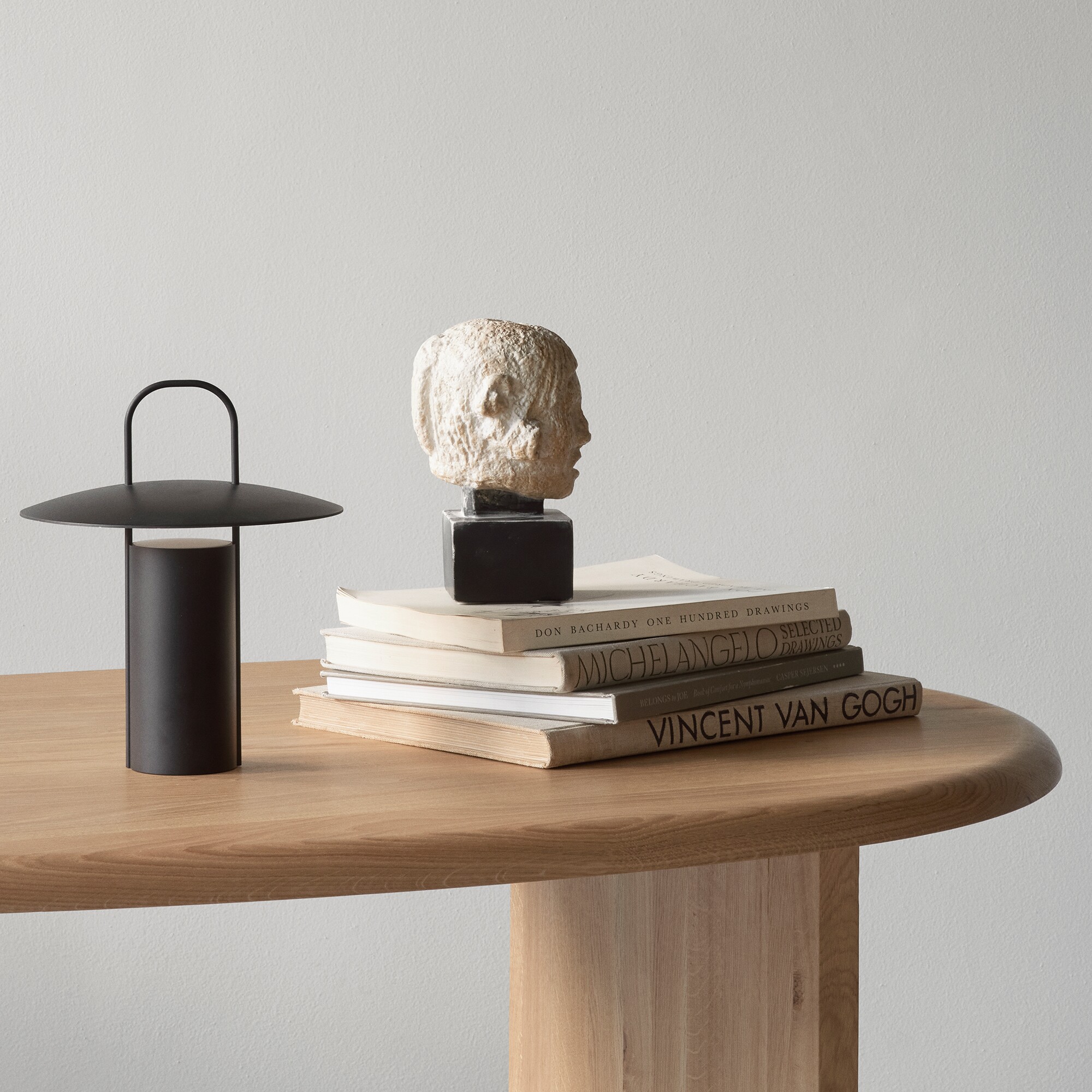 Ray LED Table Lamp With Battery