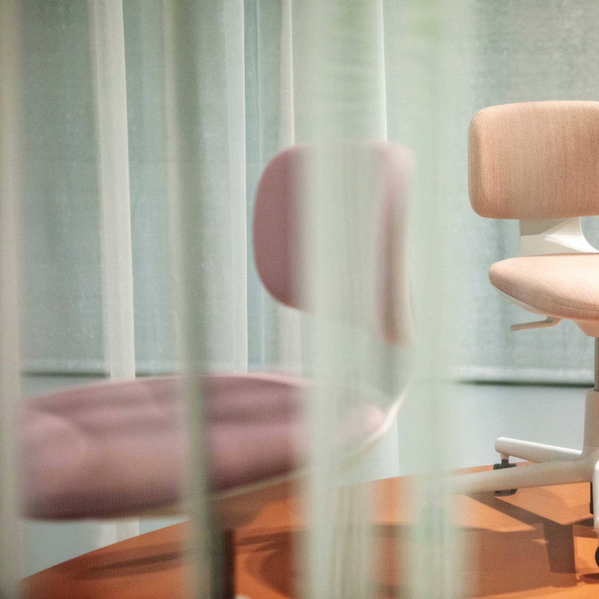 Rookie Office Swivel Chair Soft Grey