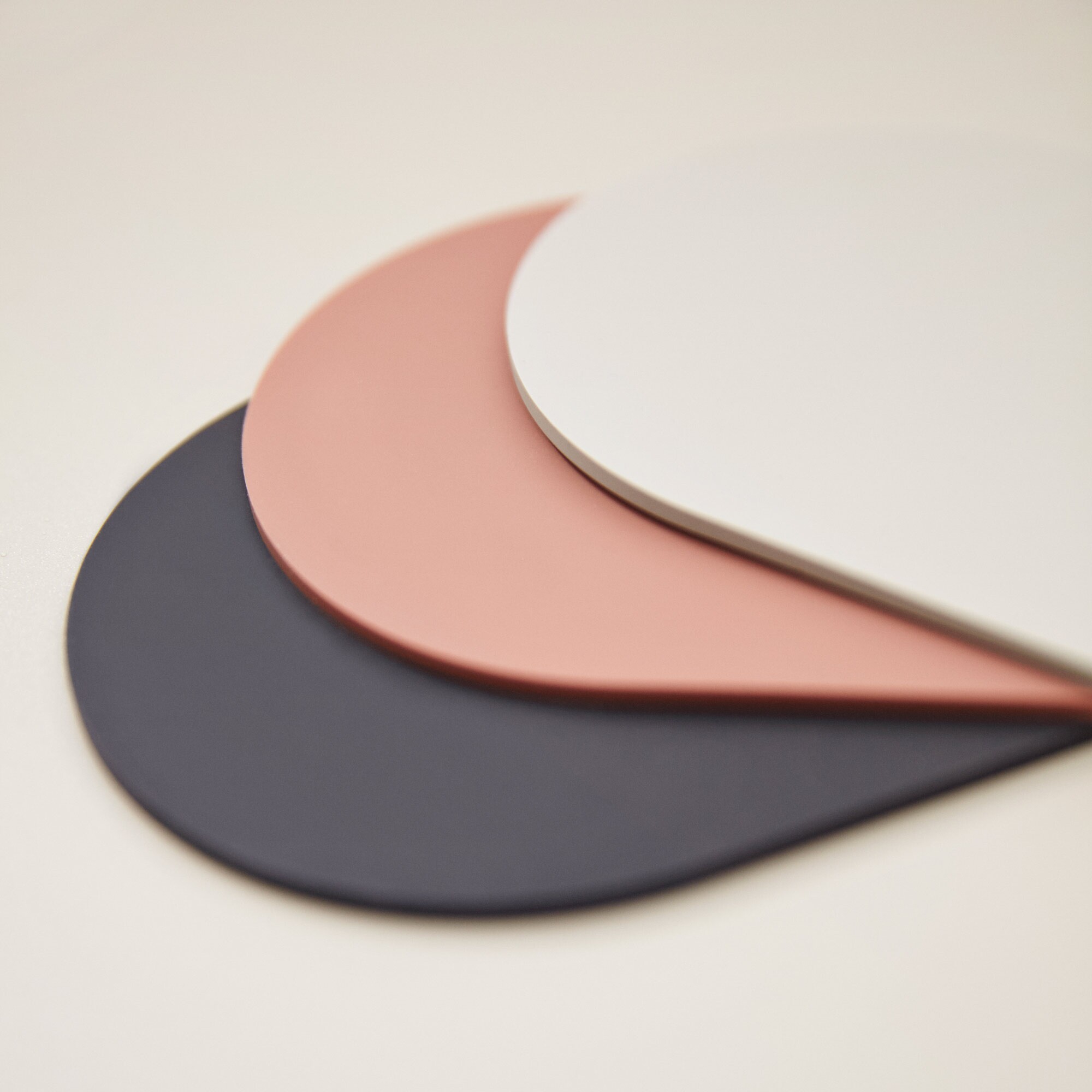 Stilla Place Mat Set of 2