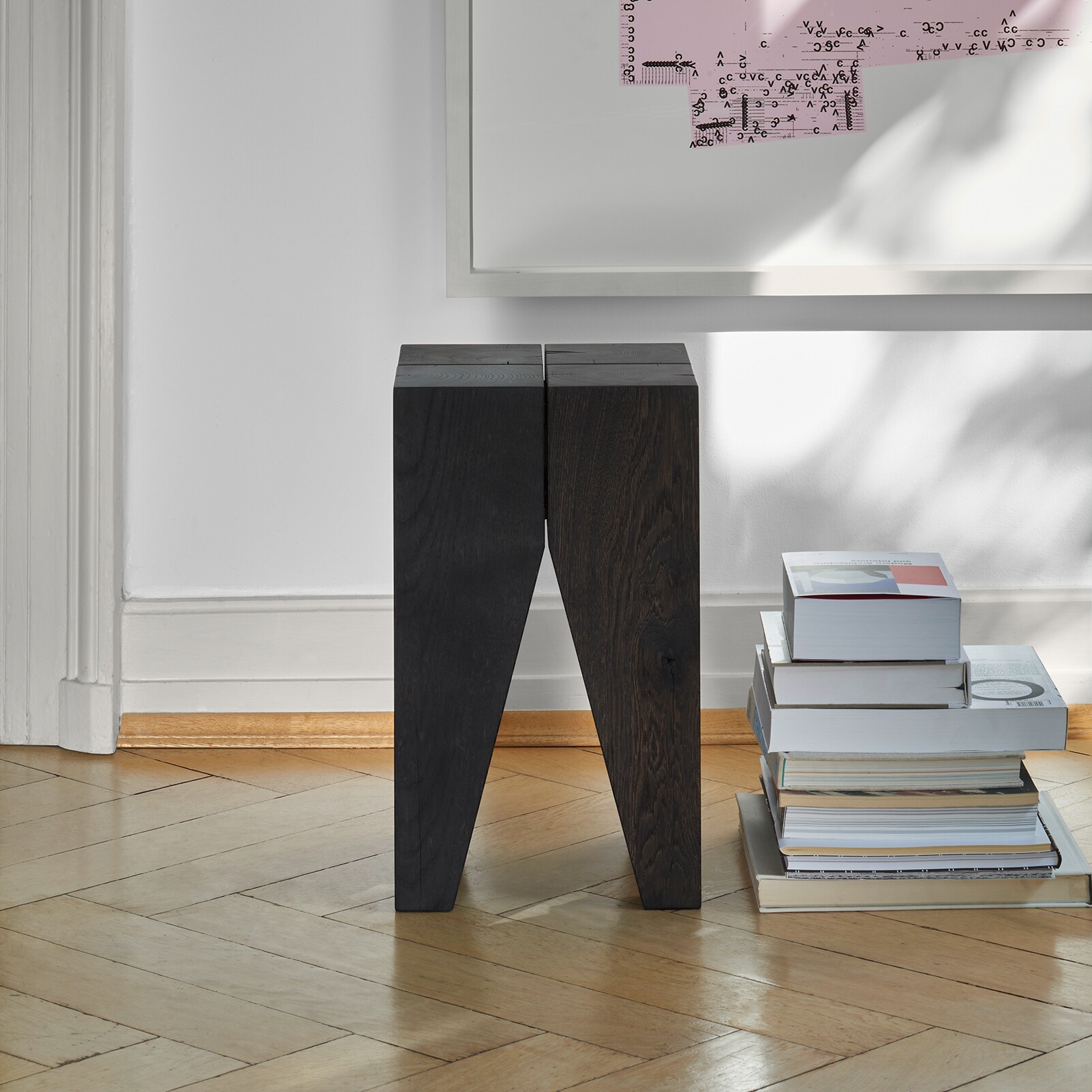 ST04 Backenzahn Stool