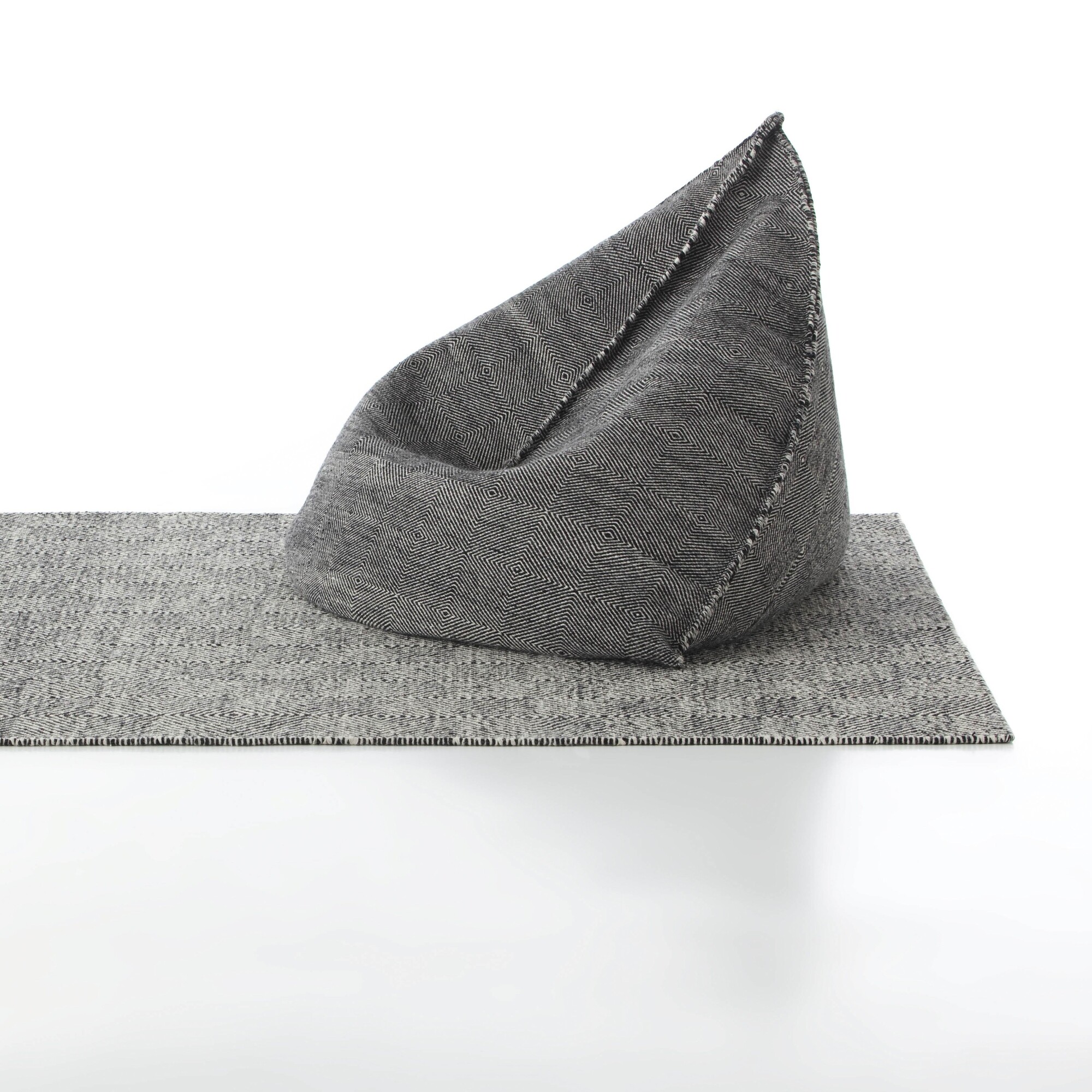 Sail Gan Spaces Pouf/Bean Bag