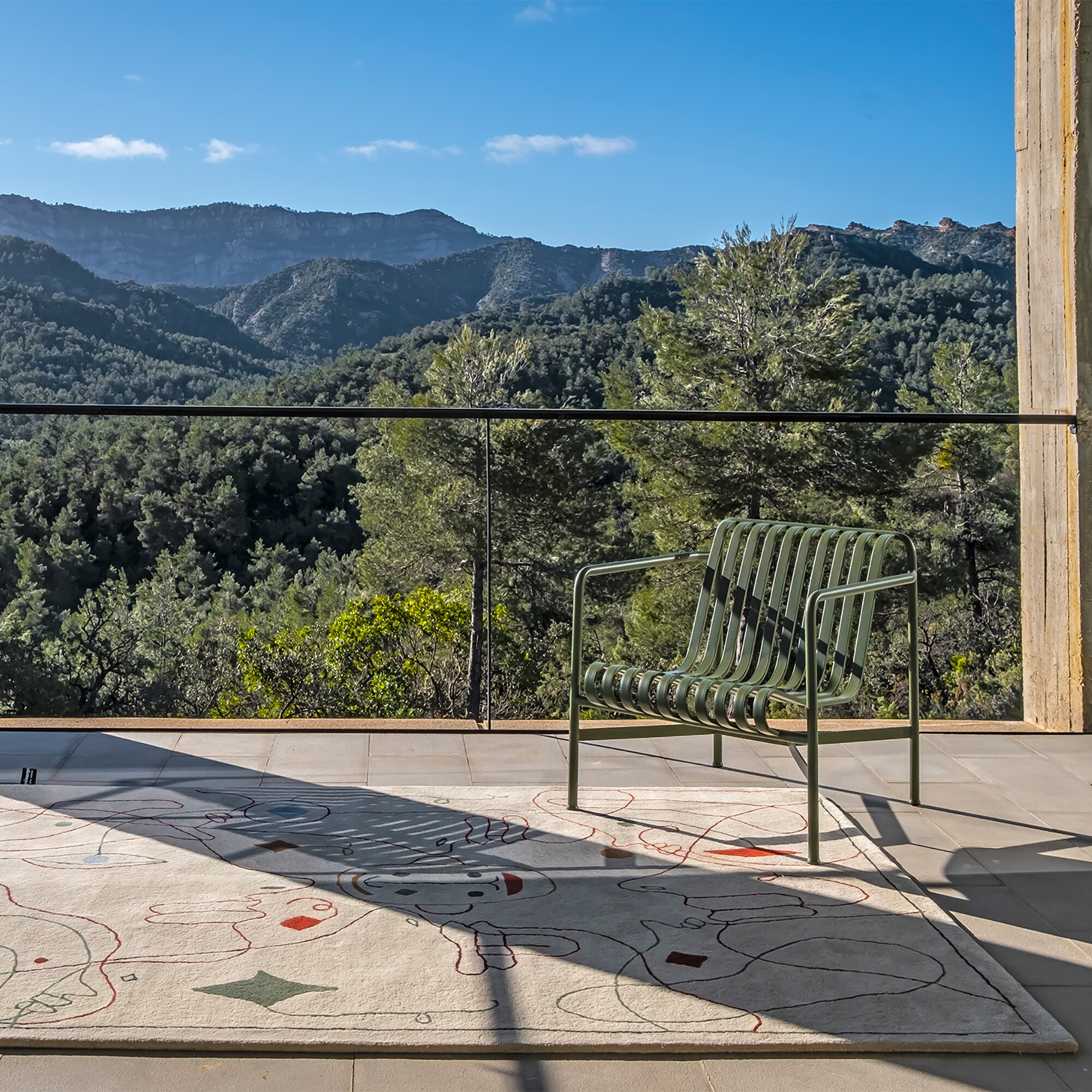 Silhouette Outdoor Rug