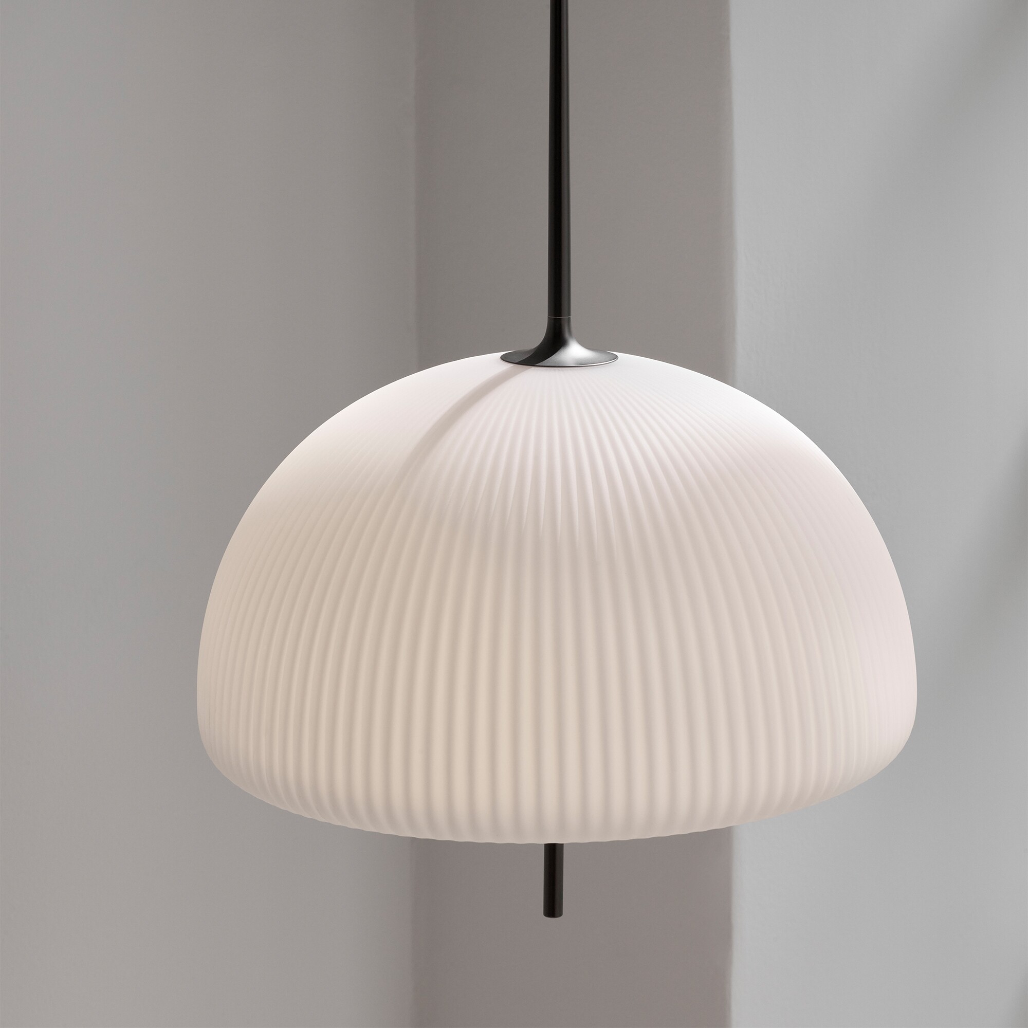 Vipp595 Sculpture Suspension Lamp