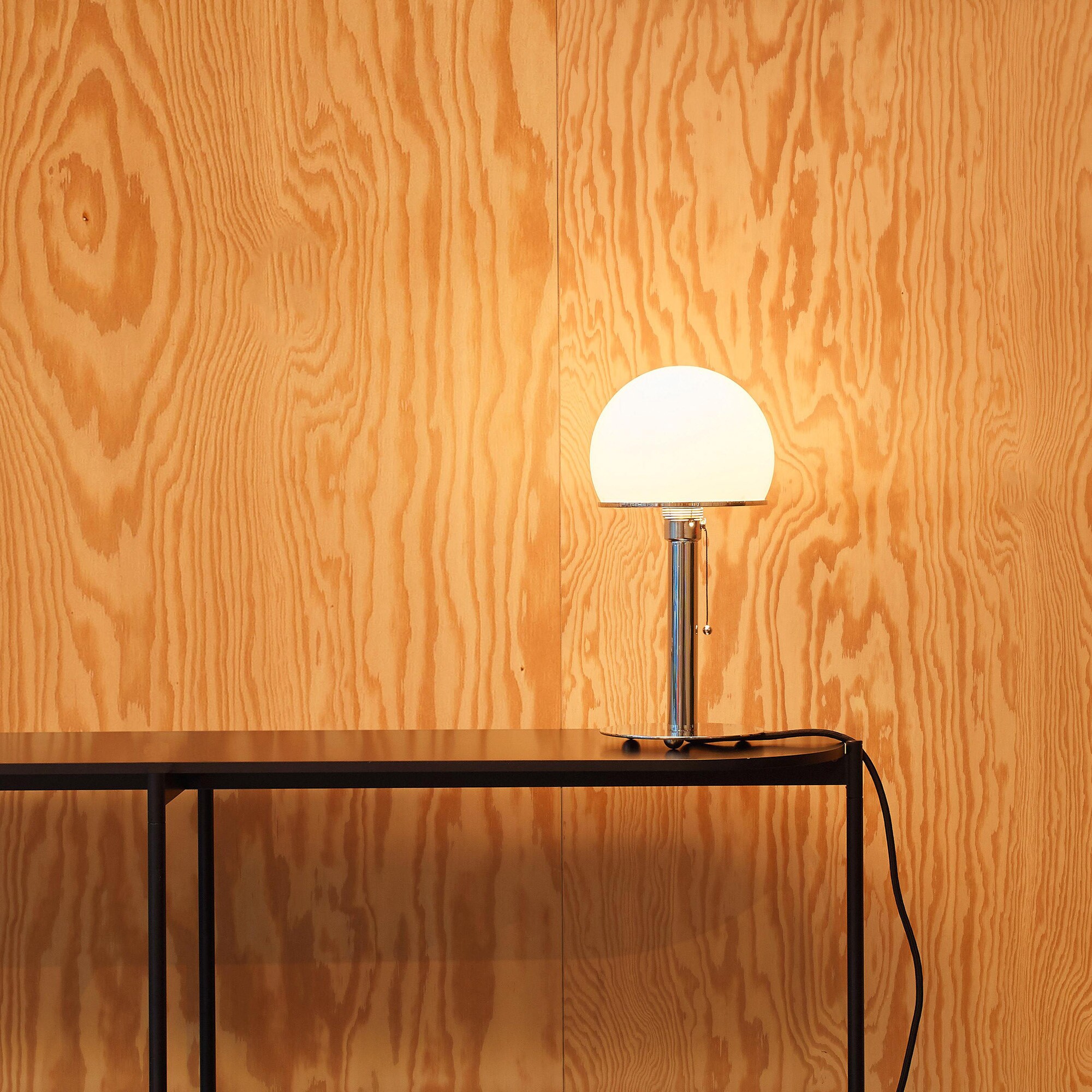 Wagenfeld WA 24 Table Lamp