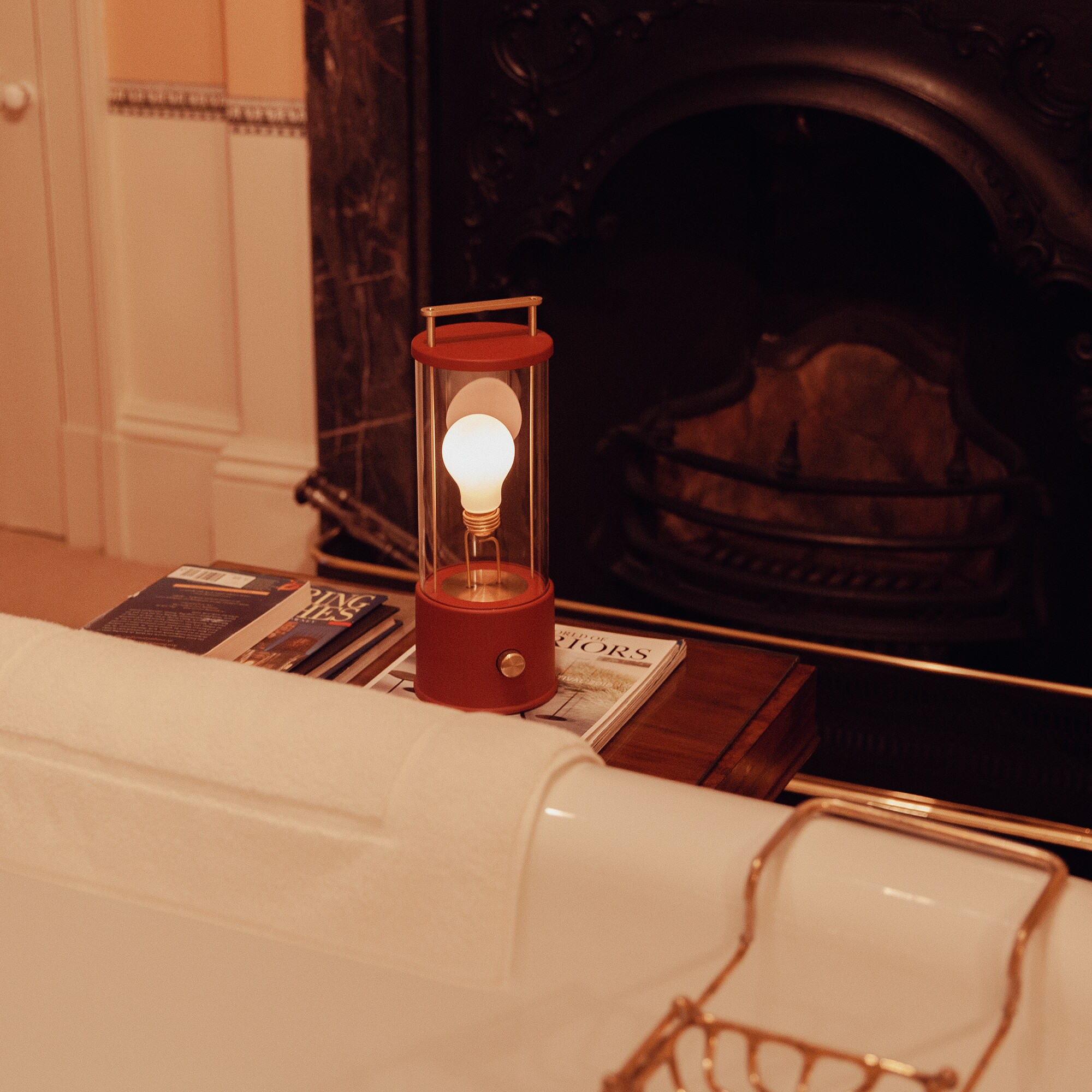 The Muse LED Lamp with Battery