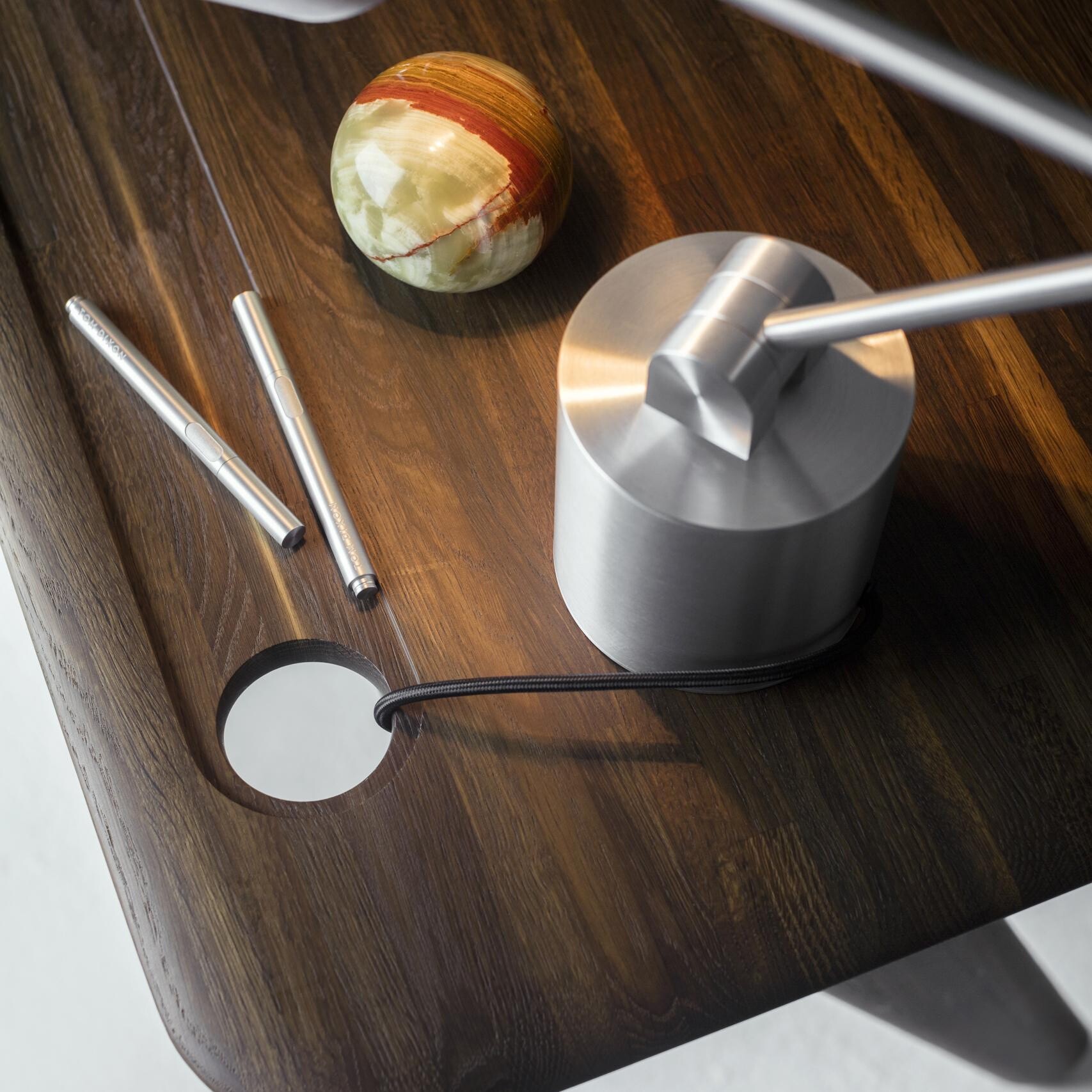 Slab Individual Desk S