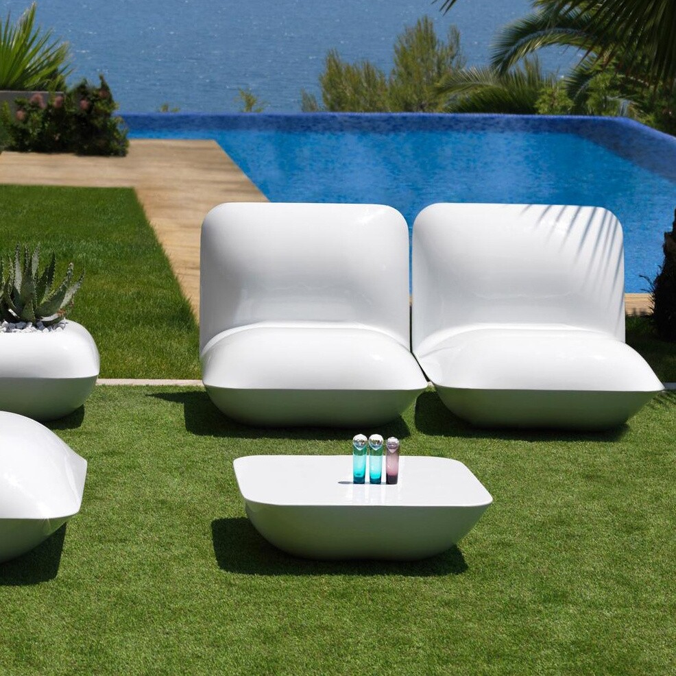 Pillow Garden Side Table