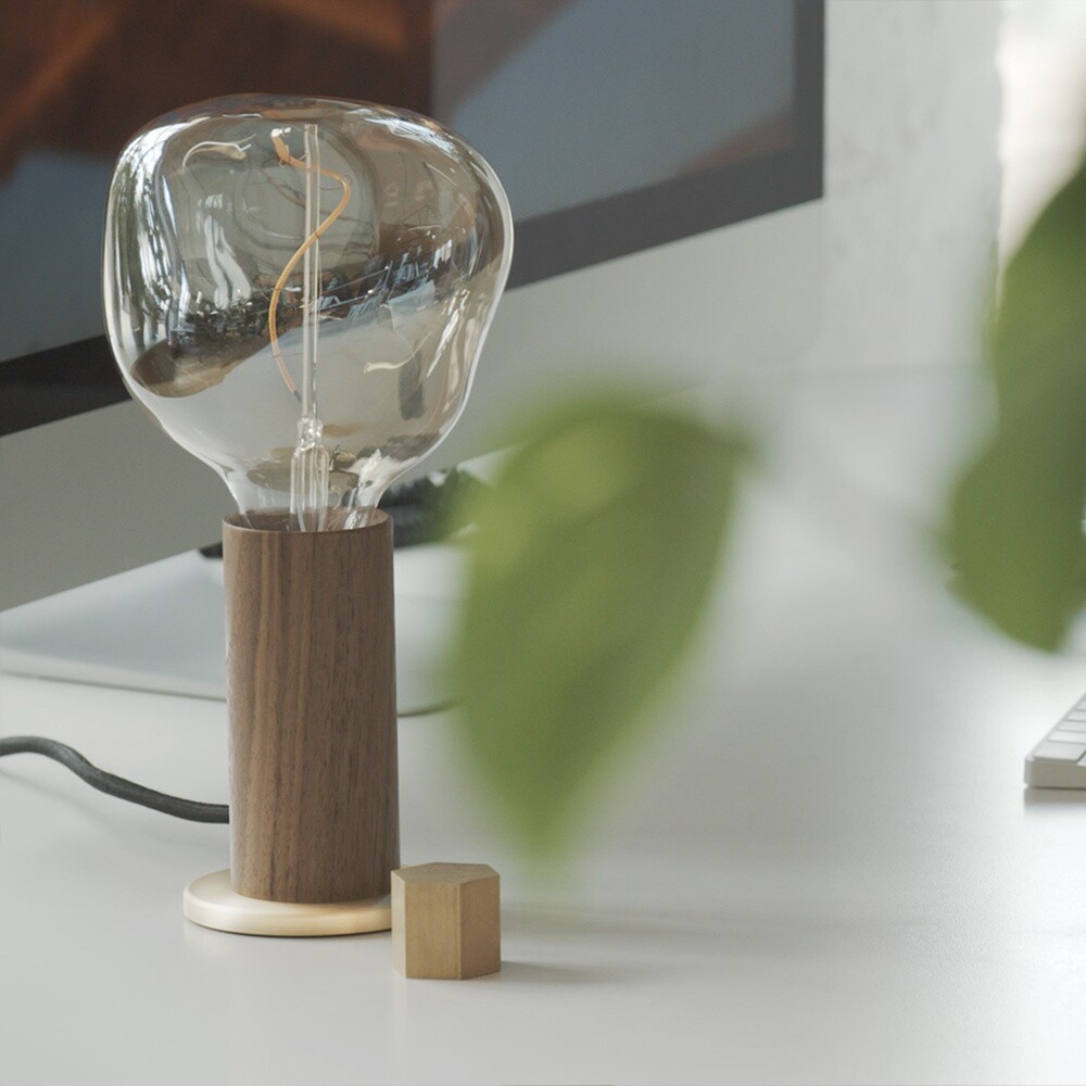 Walnut Knuckle Table Lamp With Voronoi I LED E27 2W => 10W