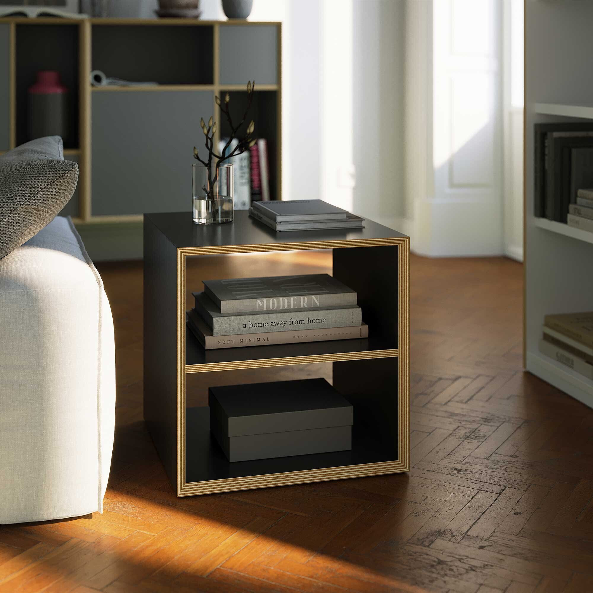 Vertiko Dice Side Table