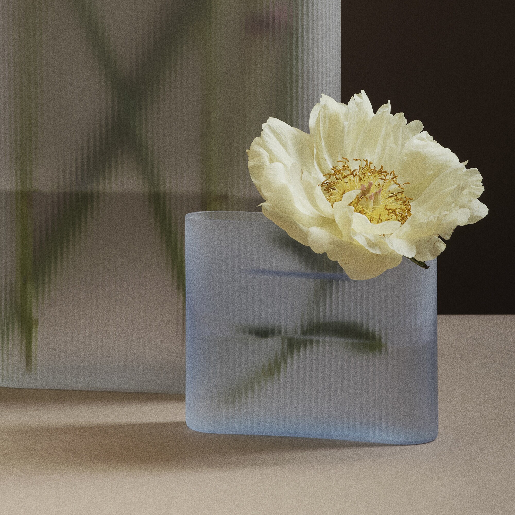 Ridge Vase Glass H 16.5cm