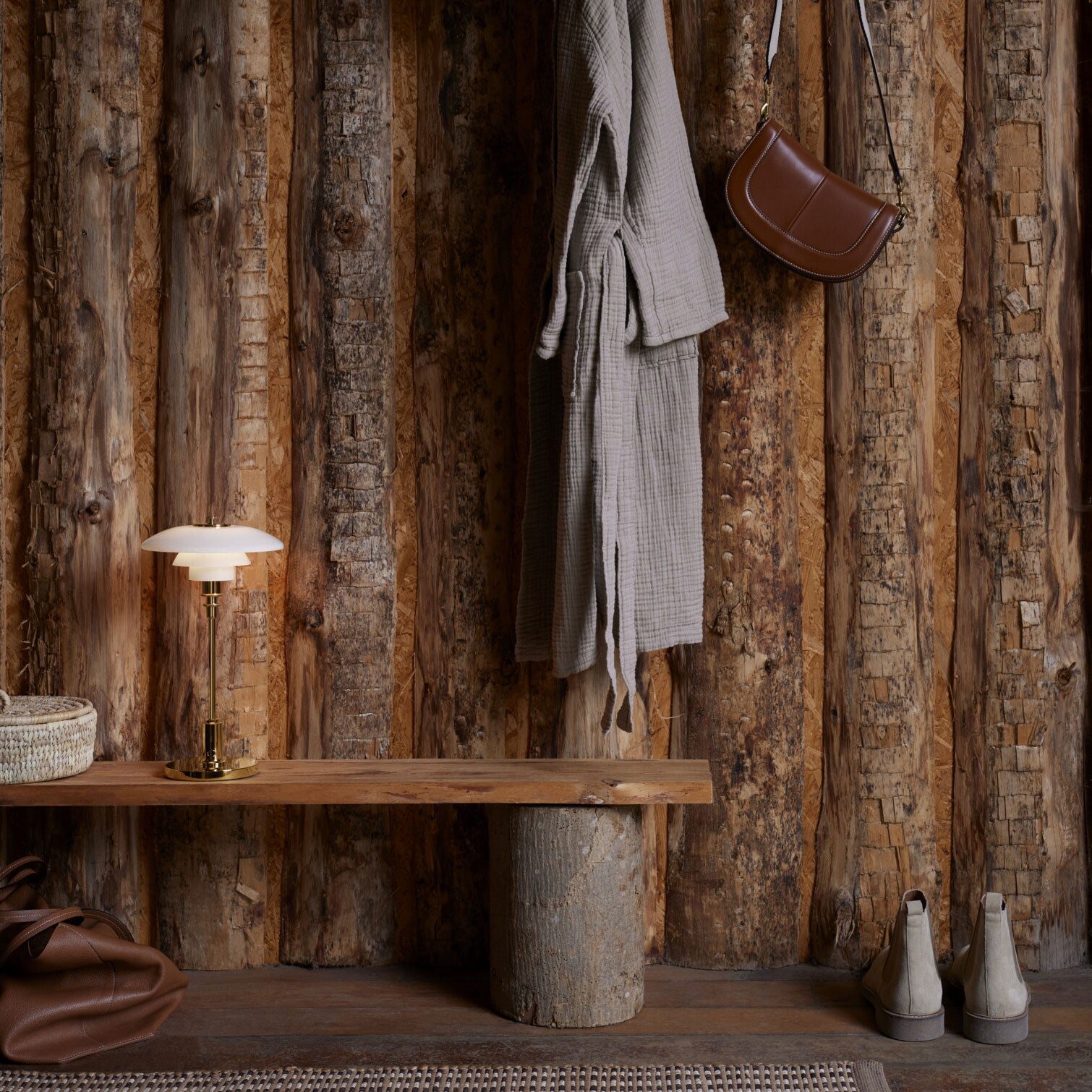 PH 2/1 Portable LED Table Lamp with Battery