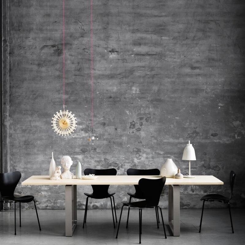 Serie 7™ Chair Dyed Ash Chromed Base