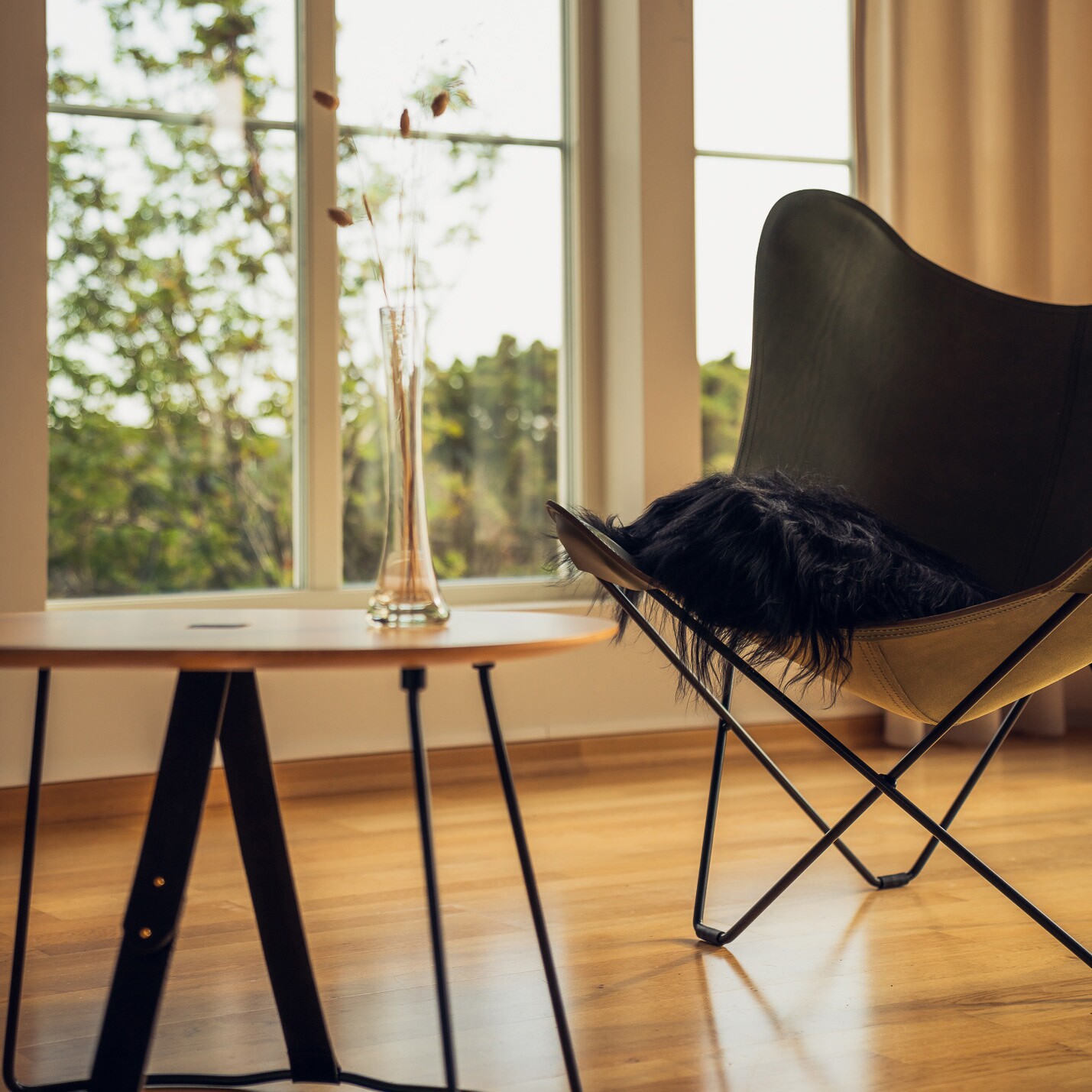 Sheepskin Wild Cushion 35x35cm