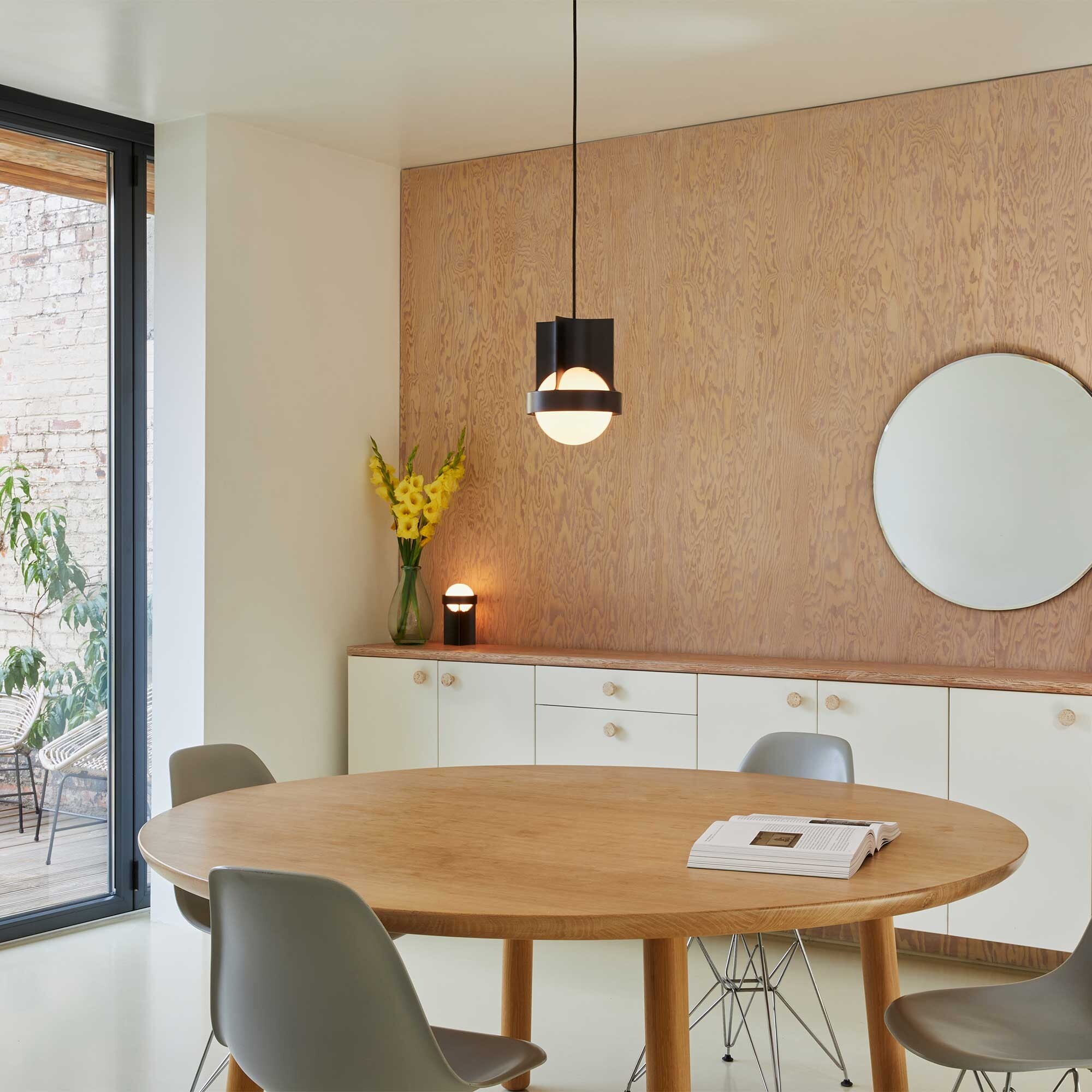 Loop Suspension Lamp L + Sphere IV