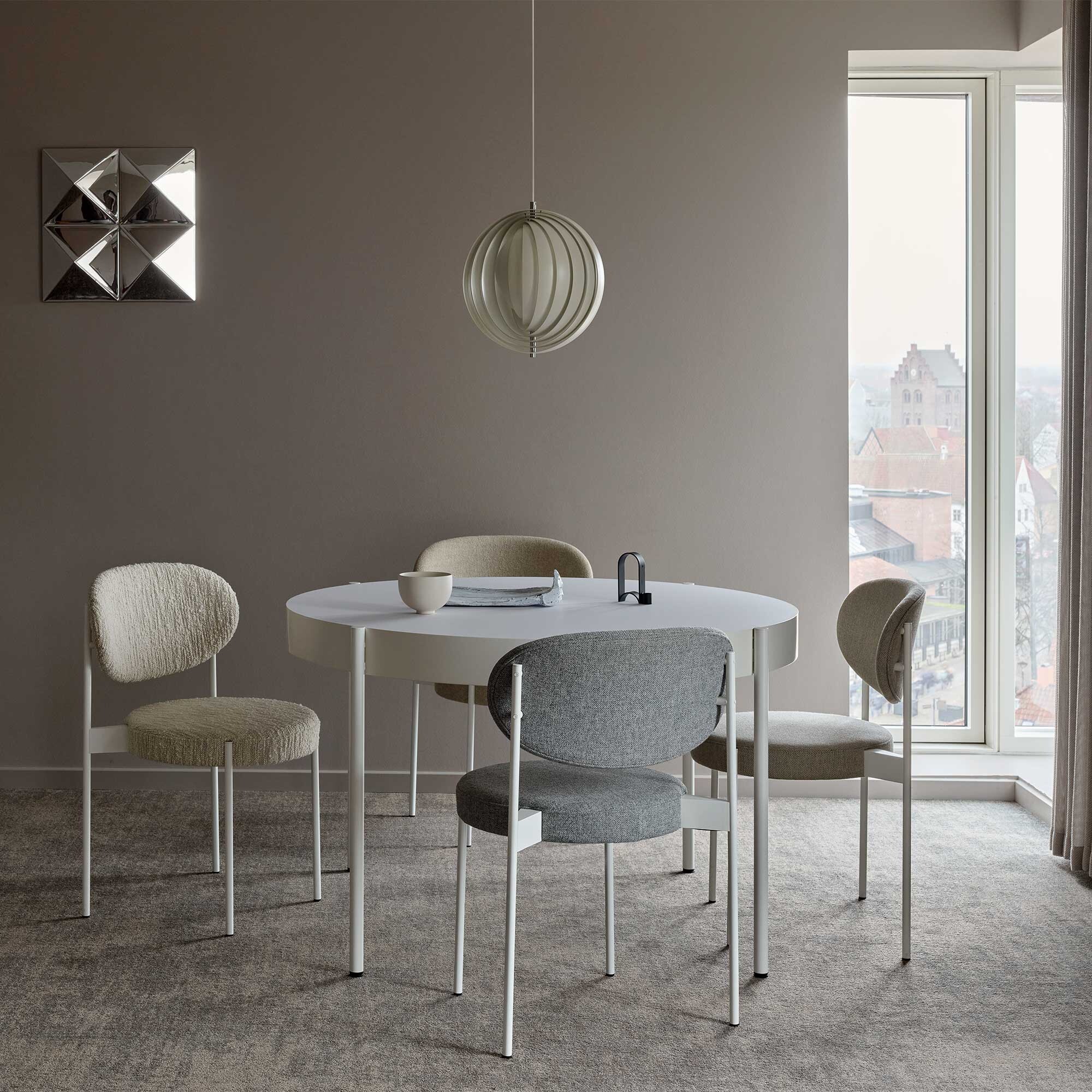 Series 430 Chair White Base