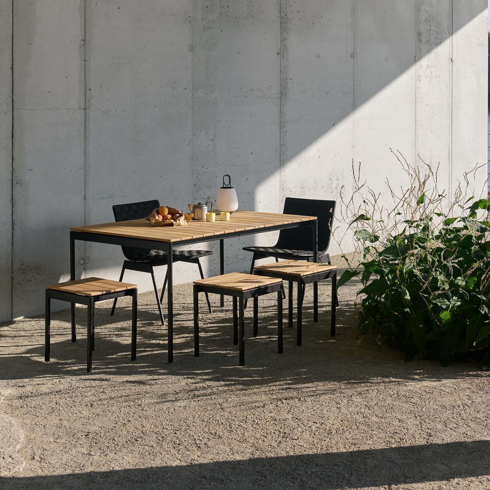 Ville AV47 Outdoor Stool