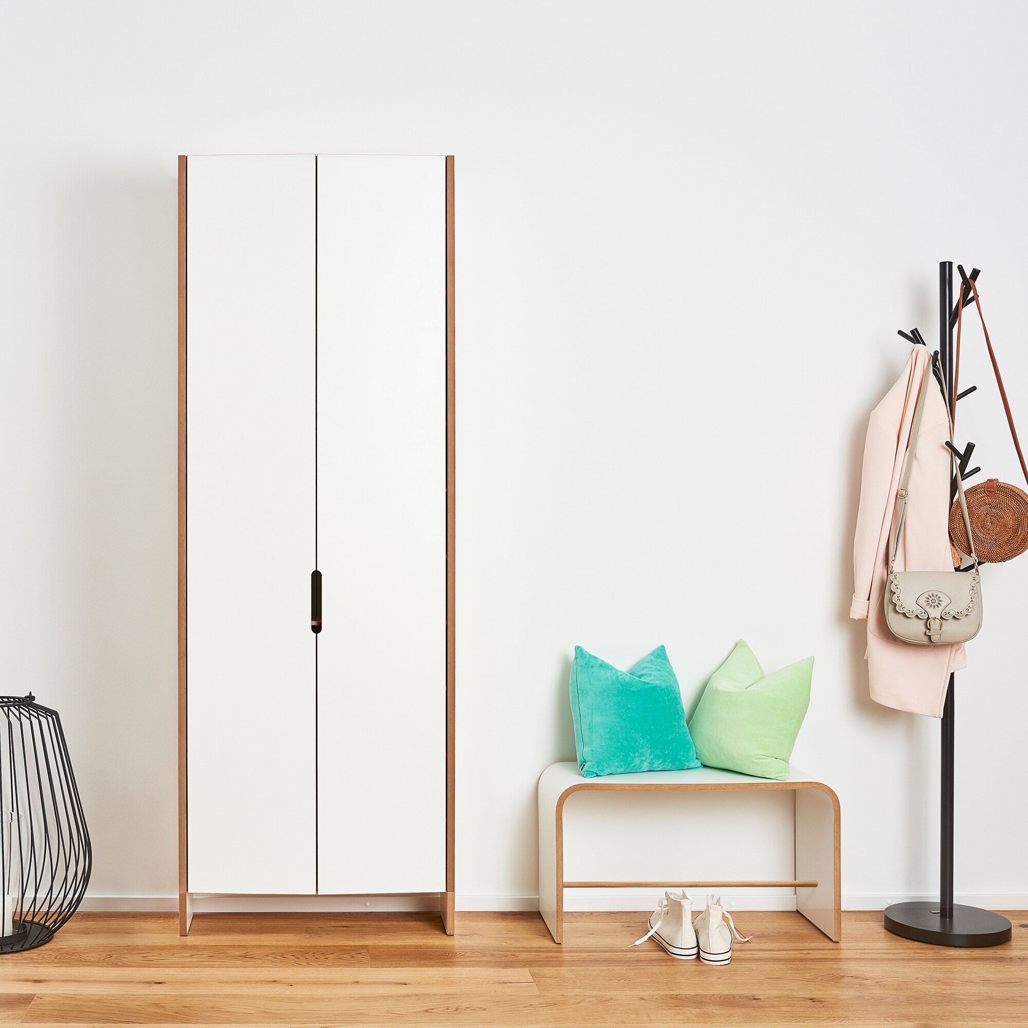 Sit Bench with Cross Brace