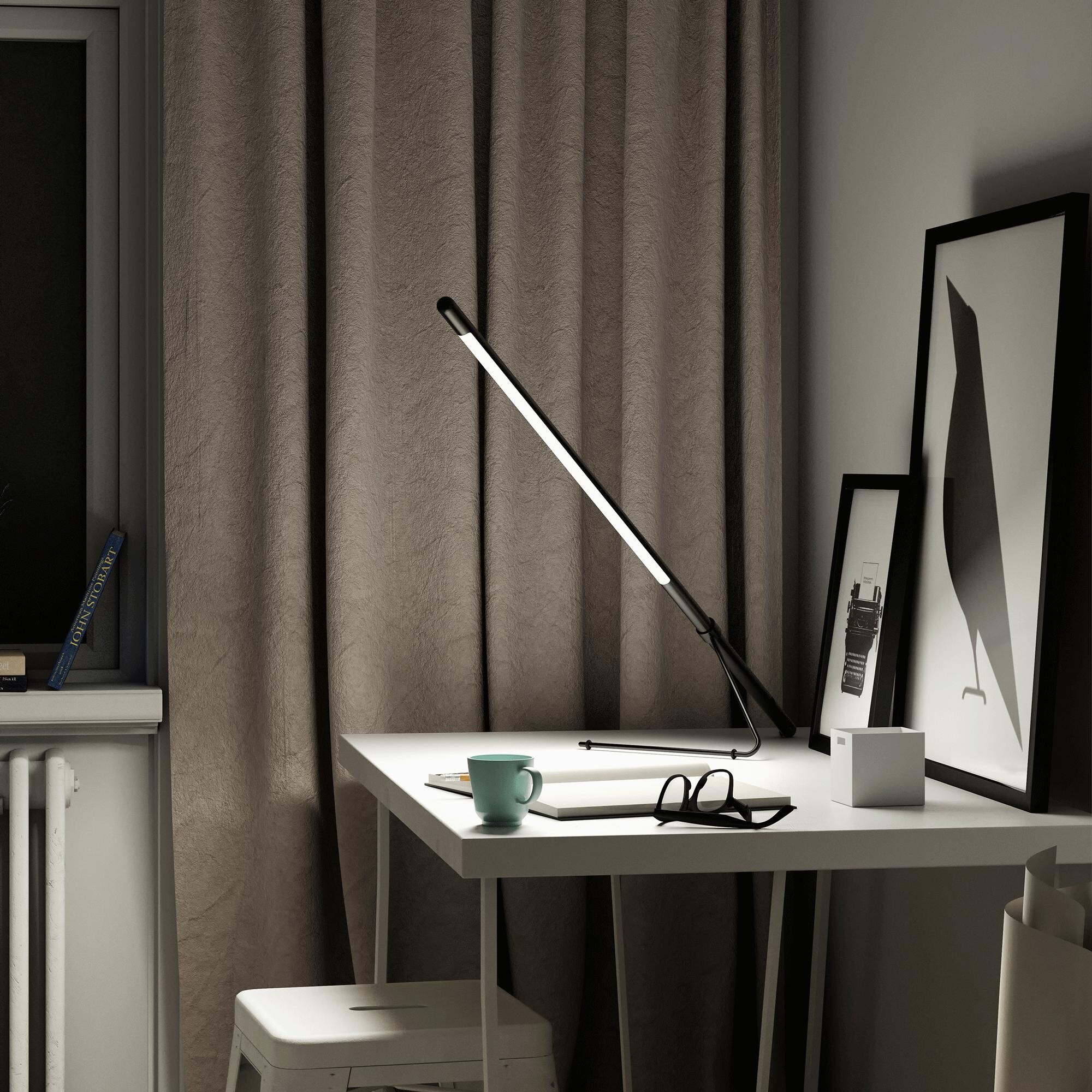 Tubo LED Table Lamp