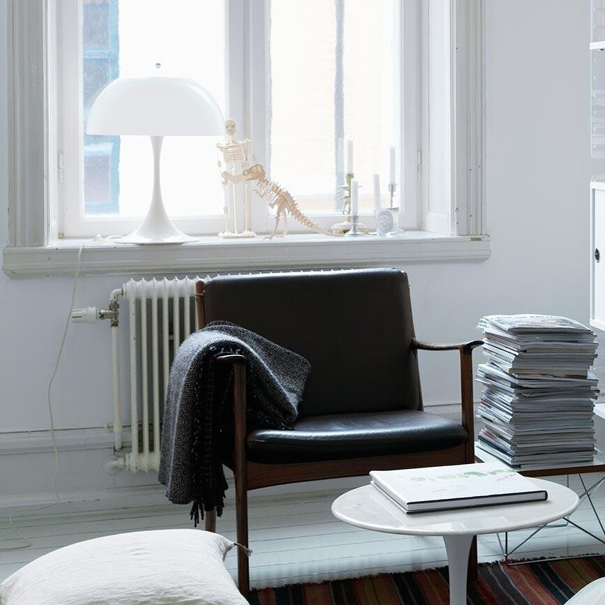 Panthella 400 Table Lamp