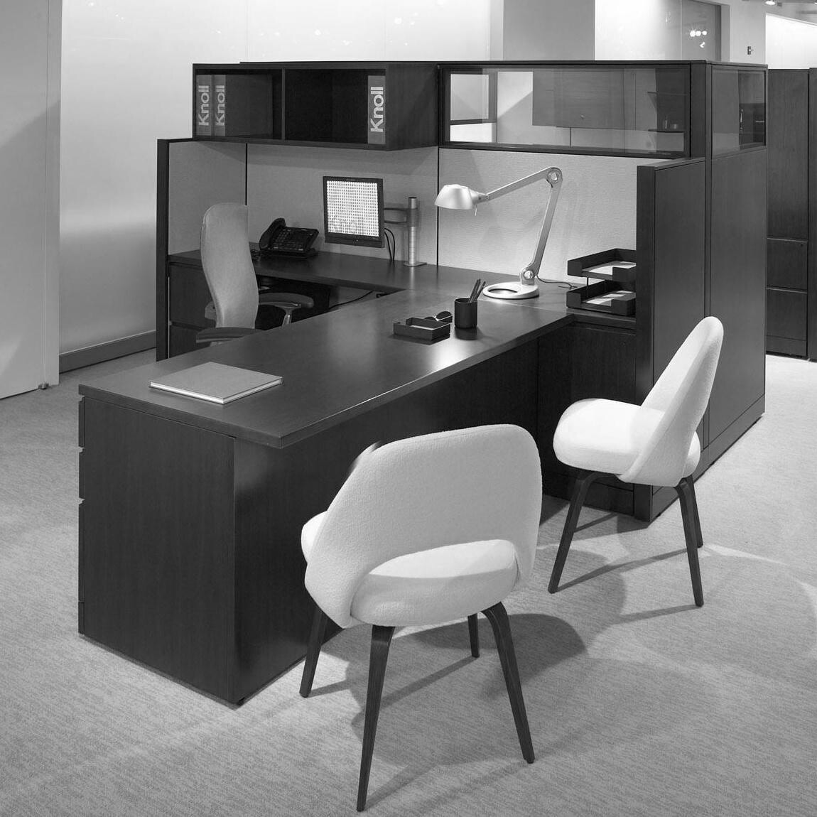 Saarinen Conference Chair Frame Walnut