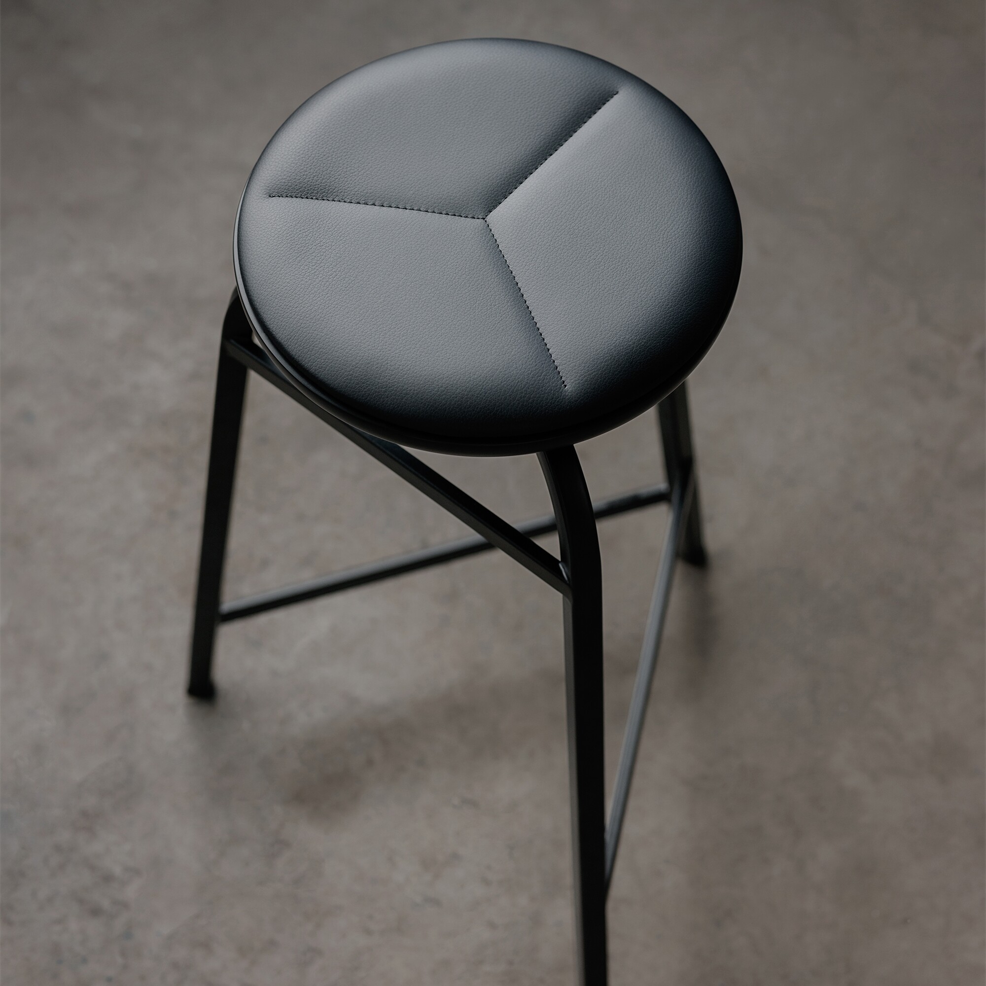 Treble Barstool Seat Surface Leather 65cm