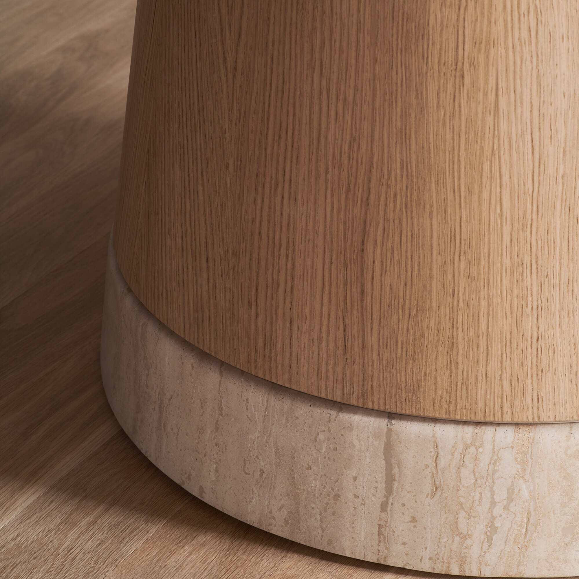 Piro Dining Table Ø 160cm