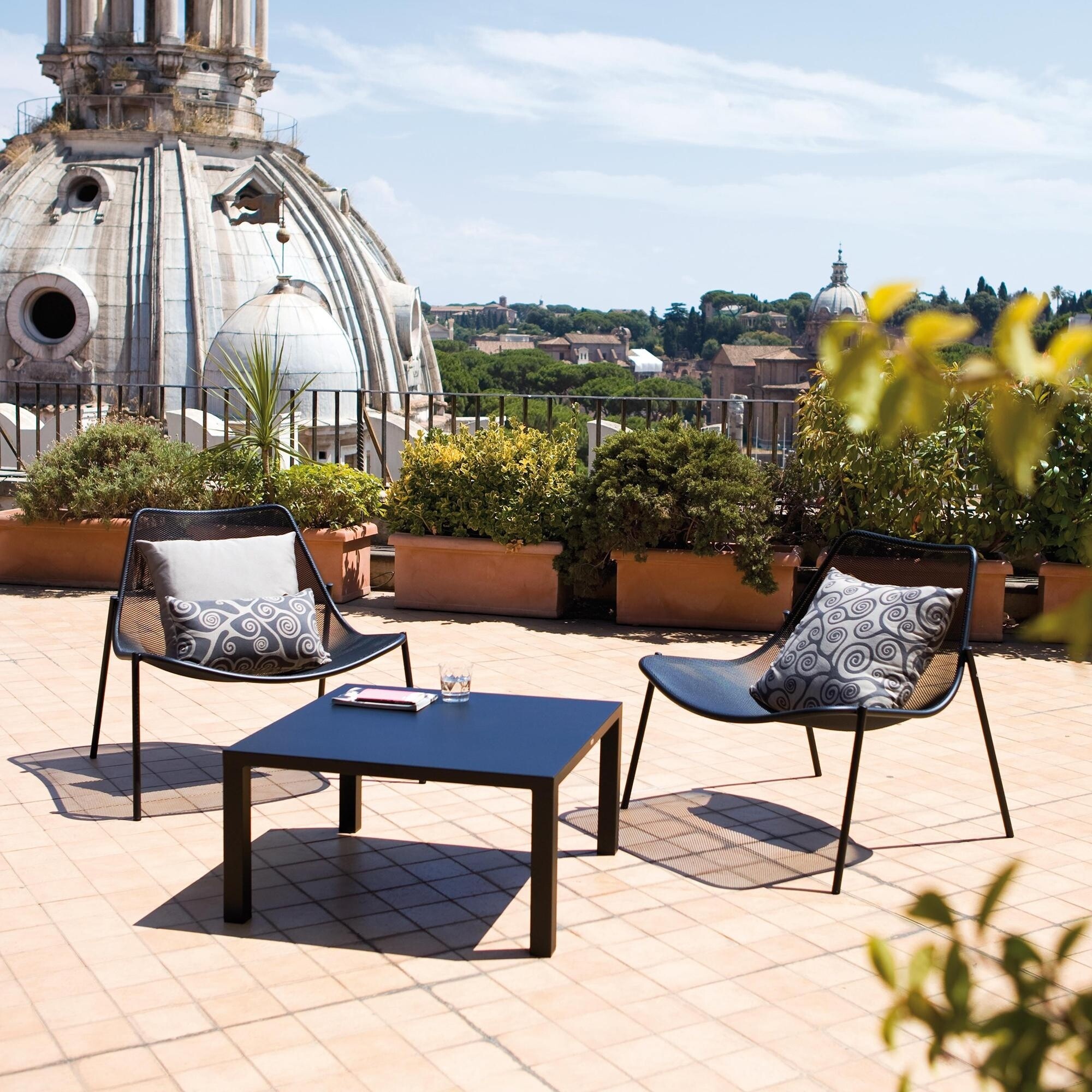 Round Outdoor Lounge Chair