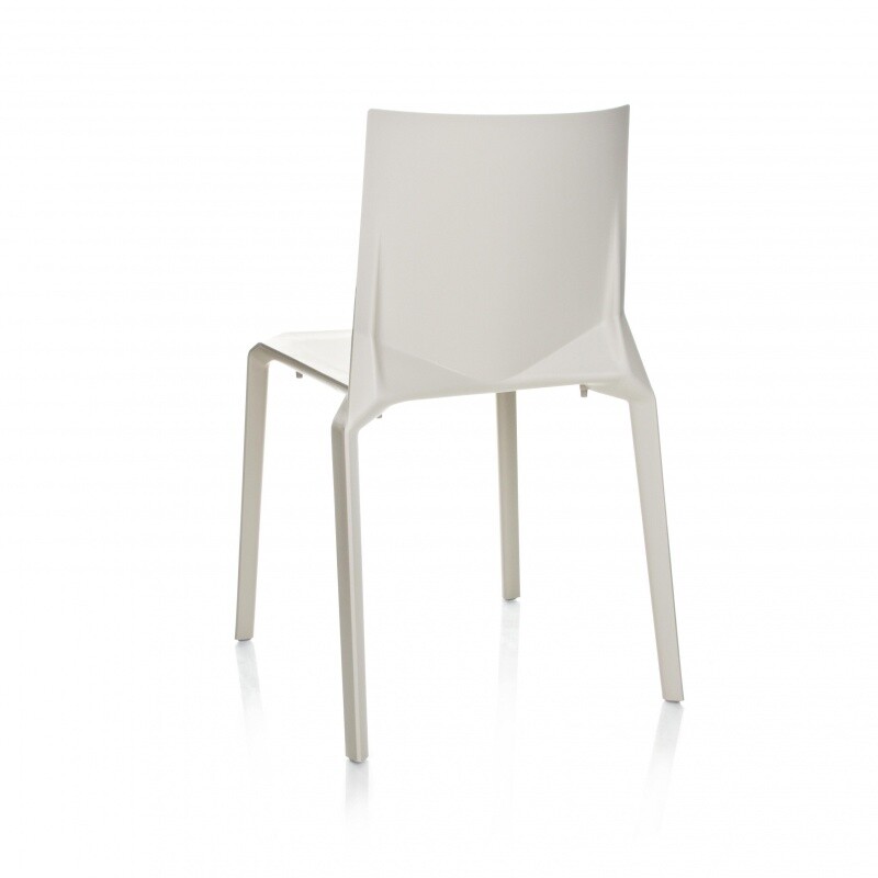 Plana Chair
