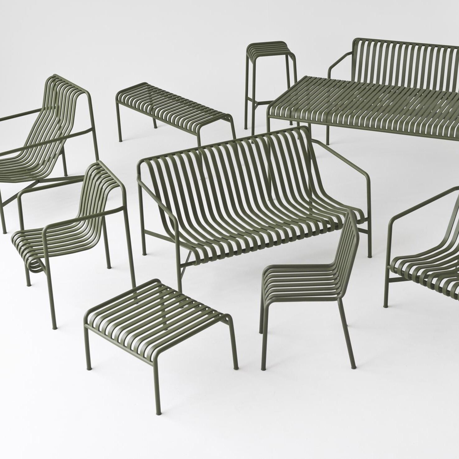 Palissade Garden Set Lounge Sofa + Ottoman