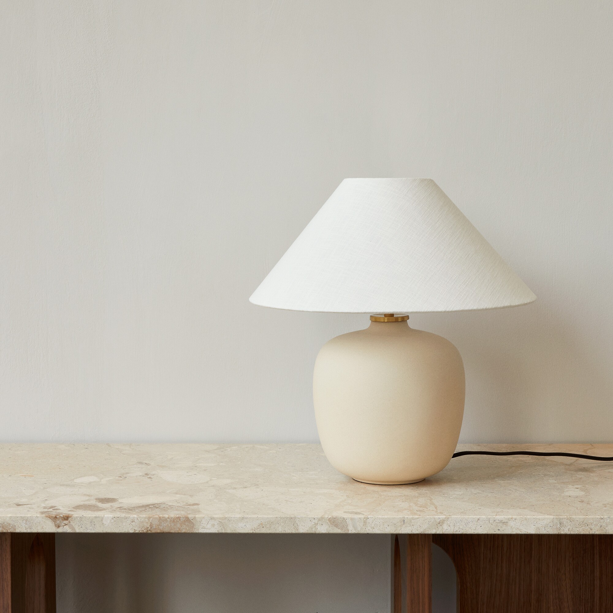 Torso 37 Table Lamp